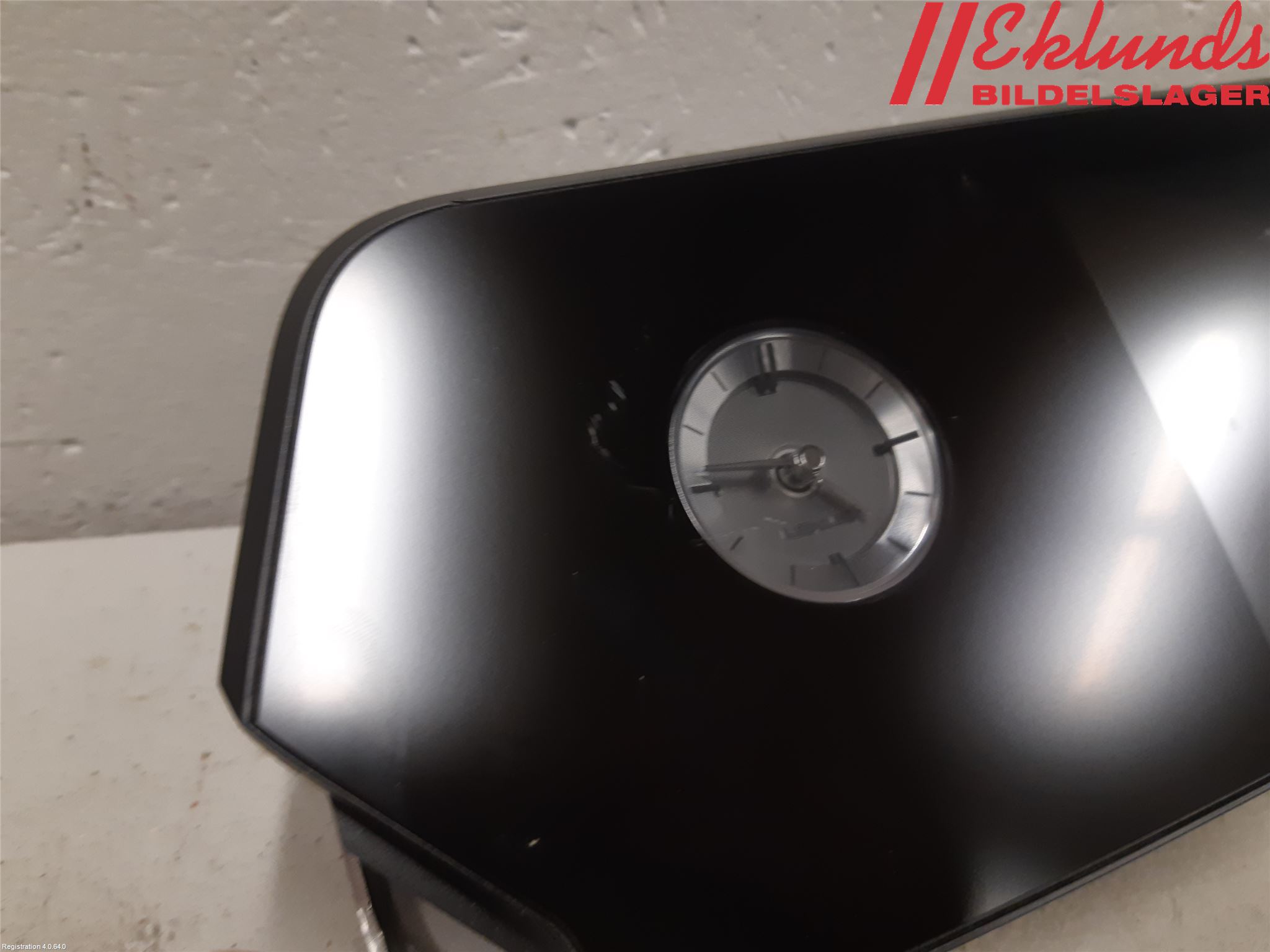 Lexus UX/300e 19- Kontrolldisplay