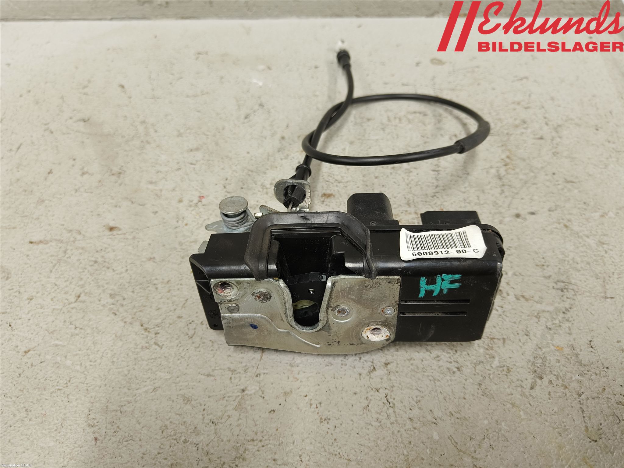 Tesla MODEL S 13- Låskista-Dörrlås