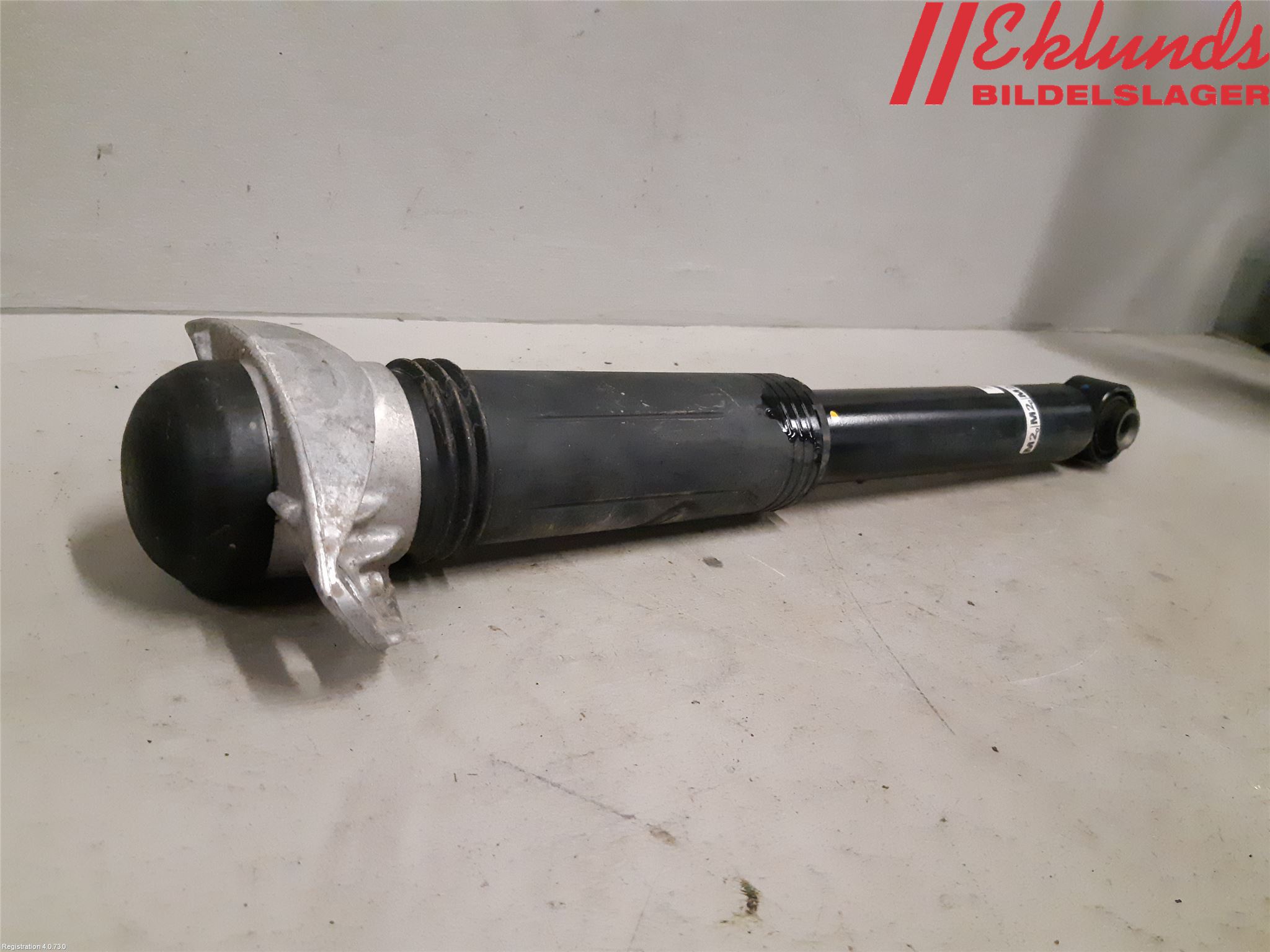 Toyota COROLLA 19- Stötdämpare Bak