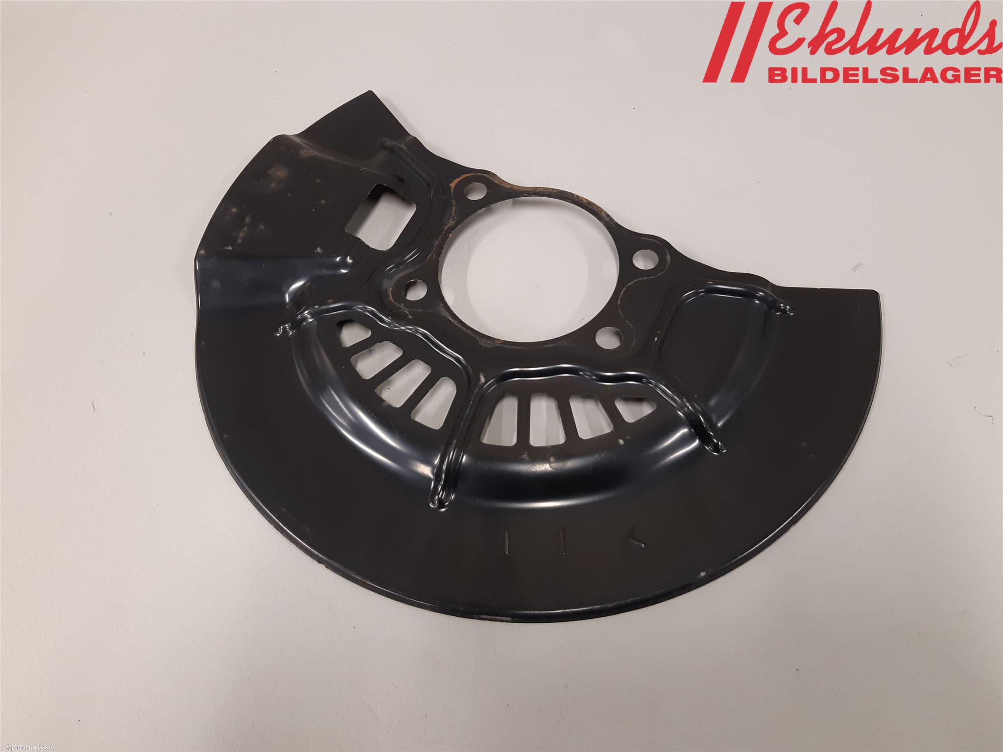 Toyota RAV4 19- Bromssköld Fram