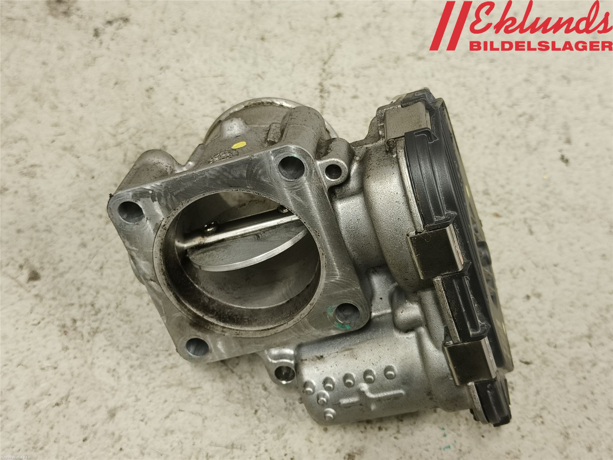 Kia SOUL 09- Injspjällhus