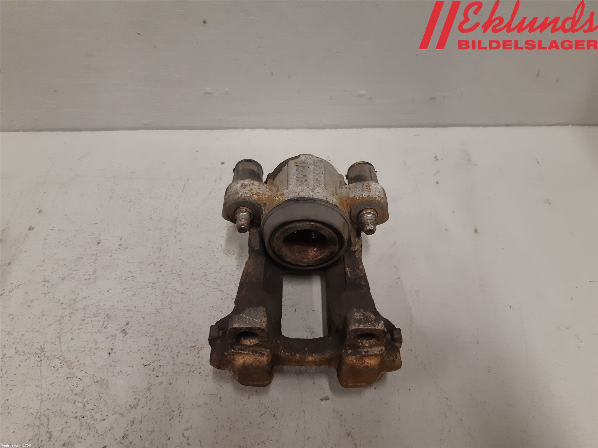 BMW 3 F30/F31/F80 12-19 Bromsok Bak Höger