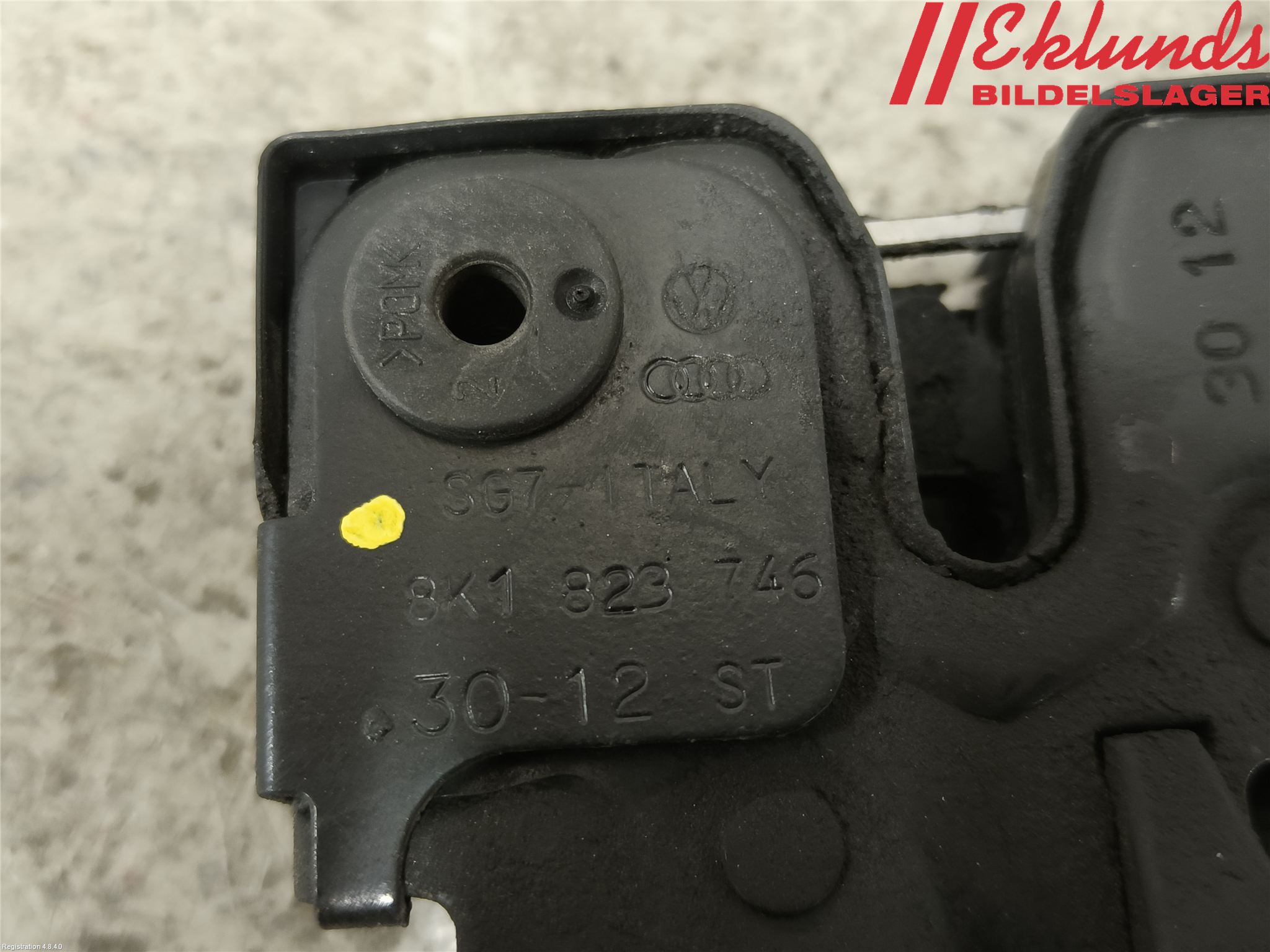 Audi A4 12-15 Huvlås