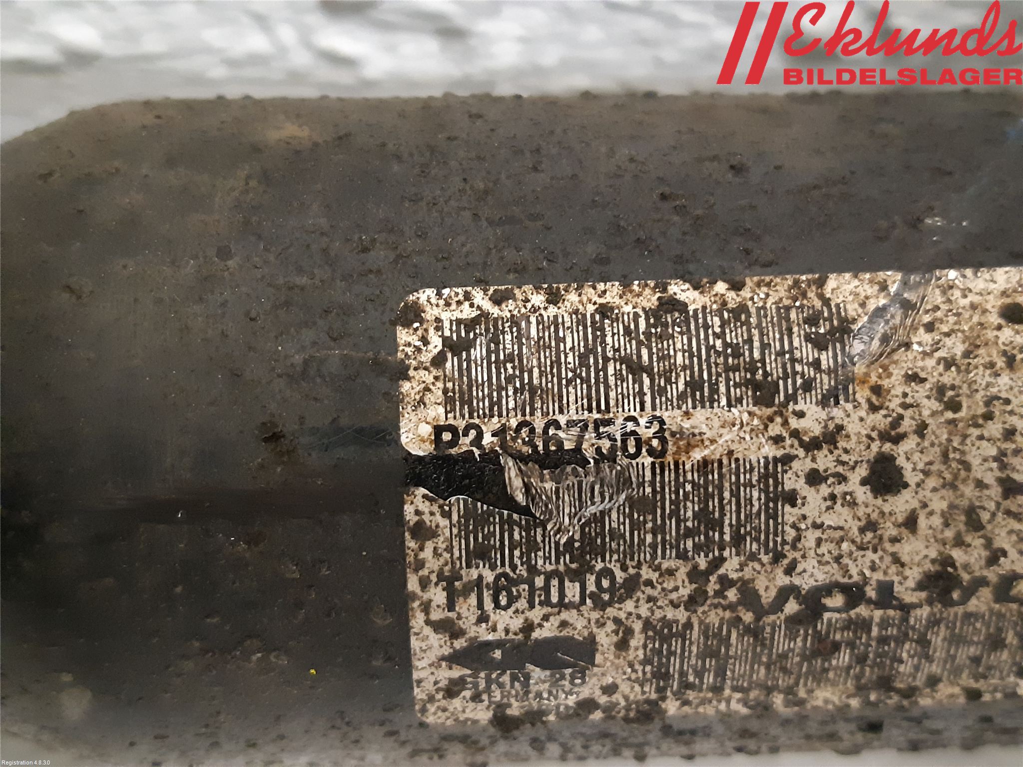 Volvo XC60 14-17 Drivaxel Fram Höger