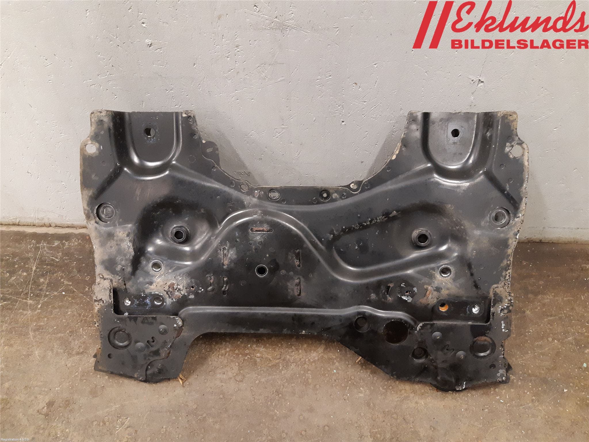 Peugeot 3008 17-24 Framvagnsbalk