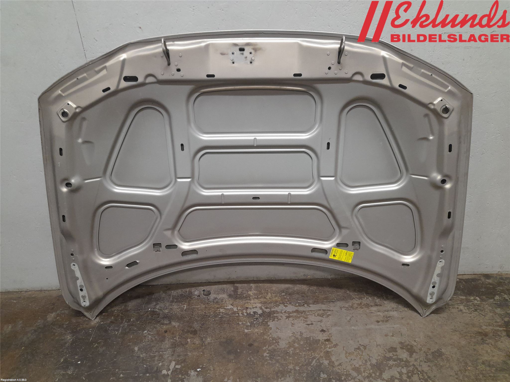 Volvo V70 00-04 Huv Fram