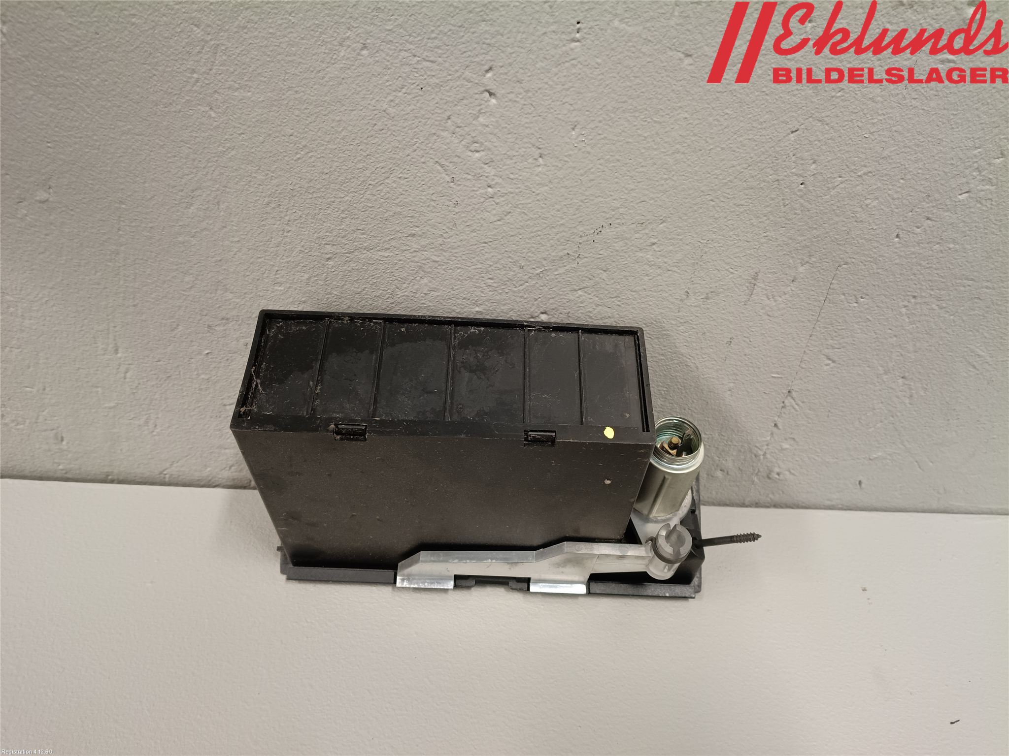 Volvo 740 88-92 Instrumentbräda Förvaringsfack