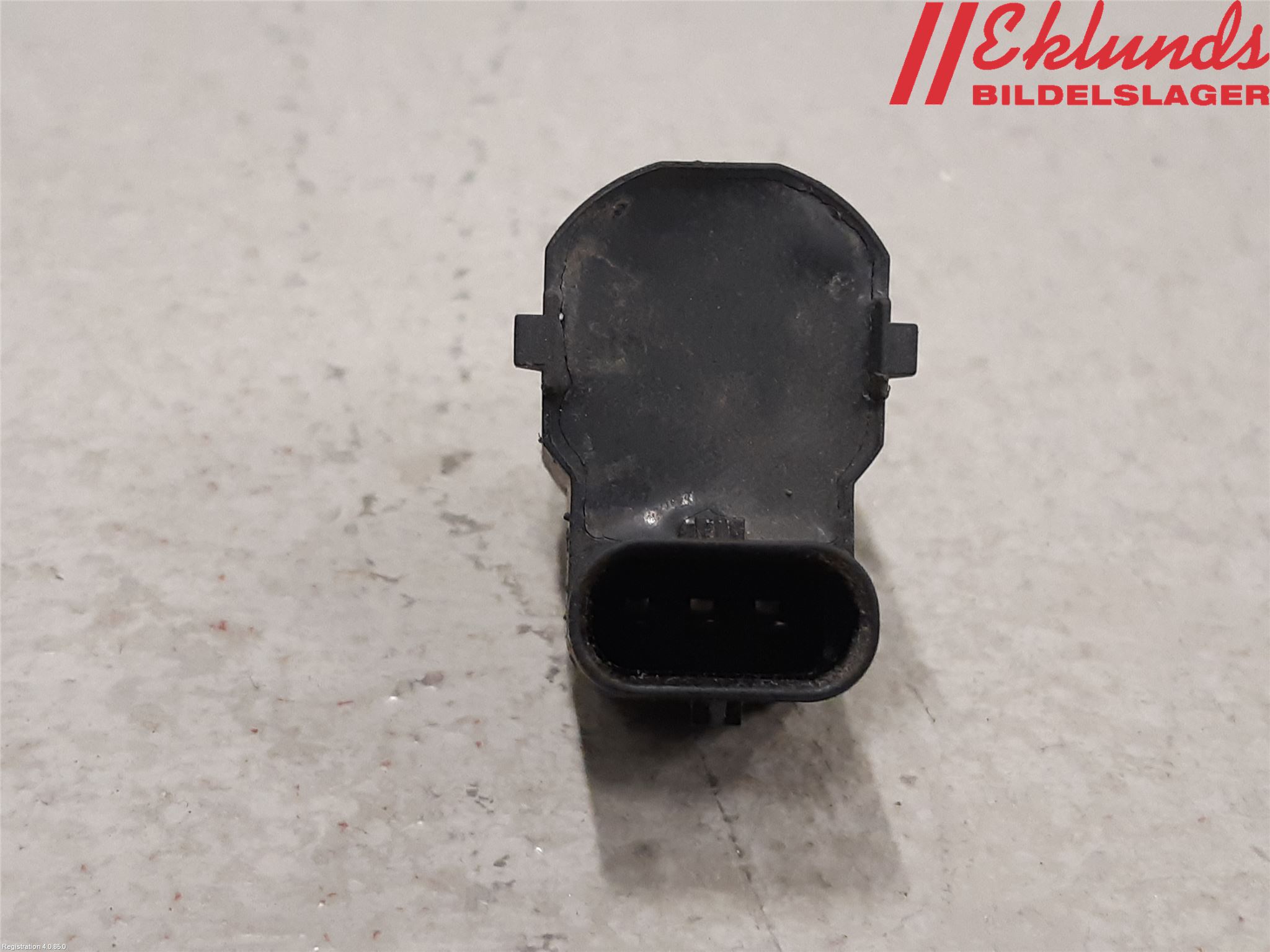 BMW 5 F10/F11/F18 09-17 Parkeringshjälp Frontsensor