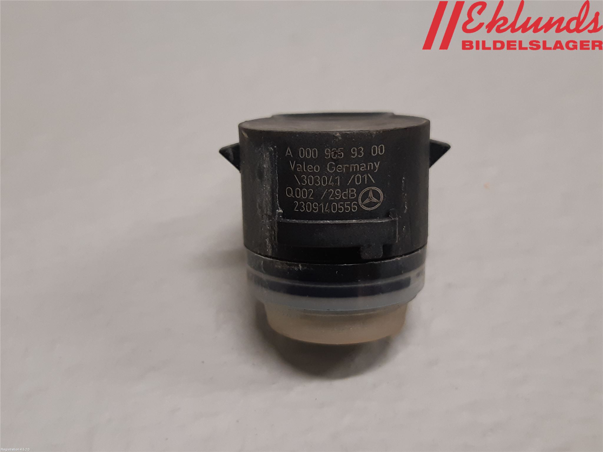 Mercedes-Benz MB E-KLASS (W212) 09-16 Parkeringshjälp Frontsensor