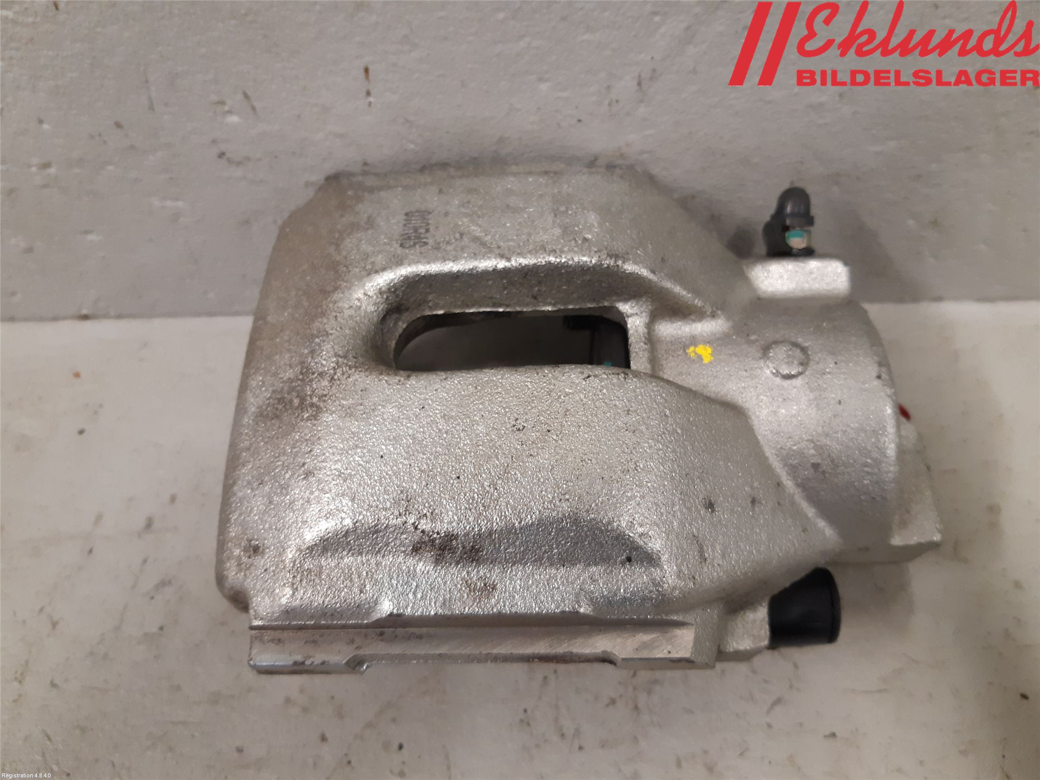 BMW 5 E39 95-04 Bromsok Fram Vänster