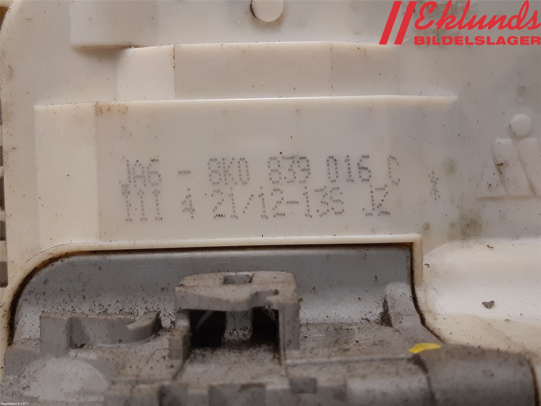 Audi A4 12-15 Låskista-Dörrlås