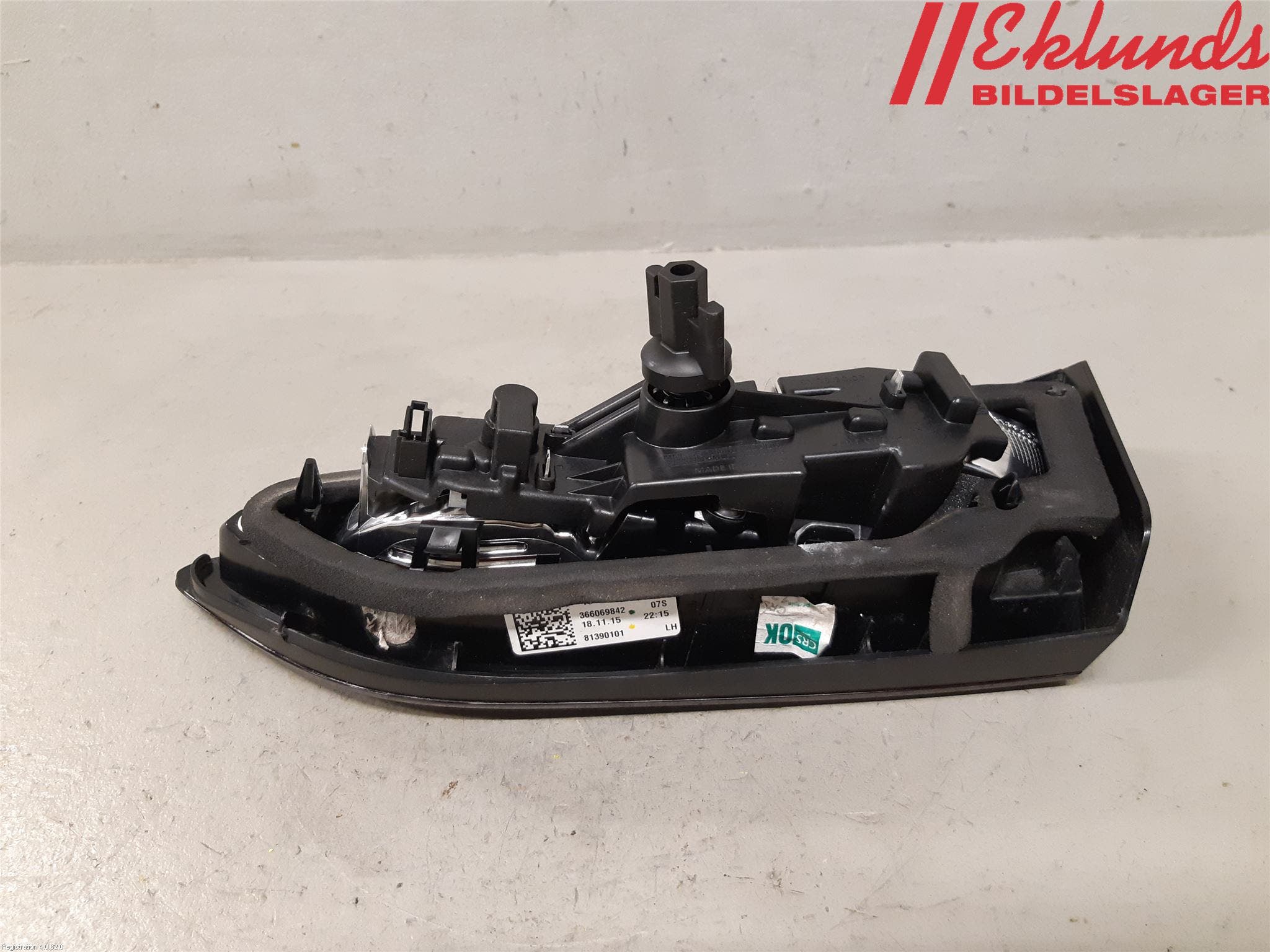 Opel ASTRA K 16-22 Bakljus Lucka Vä