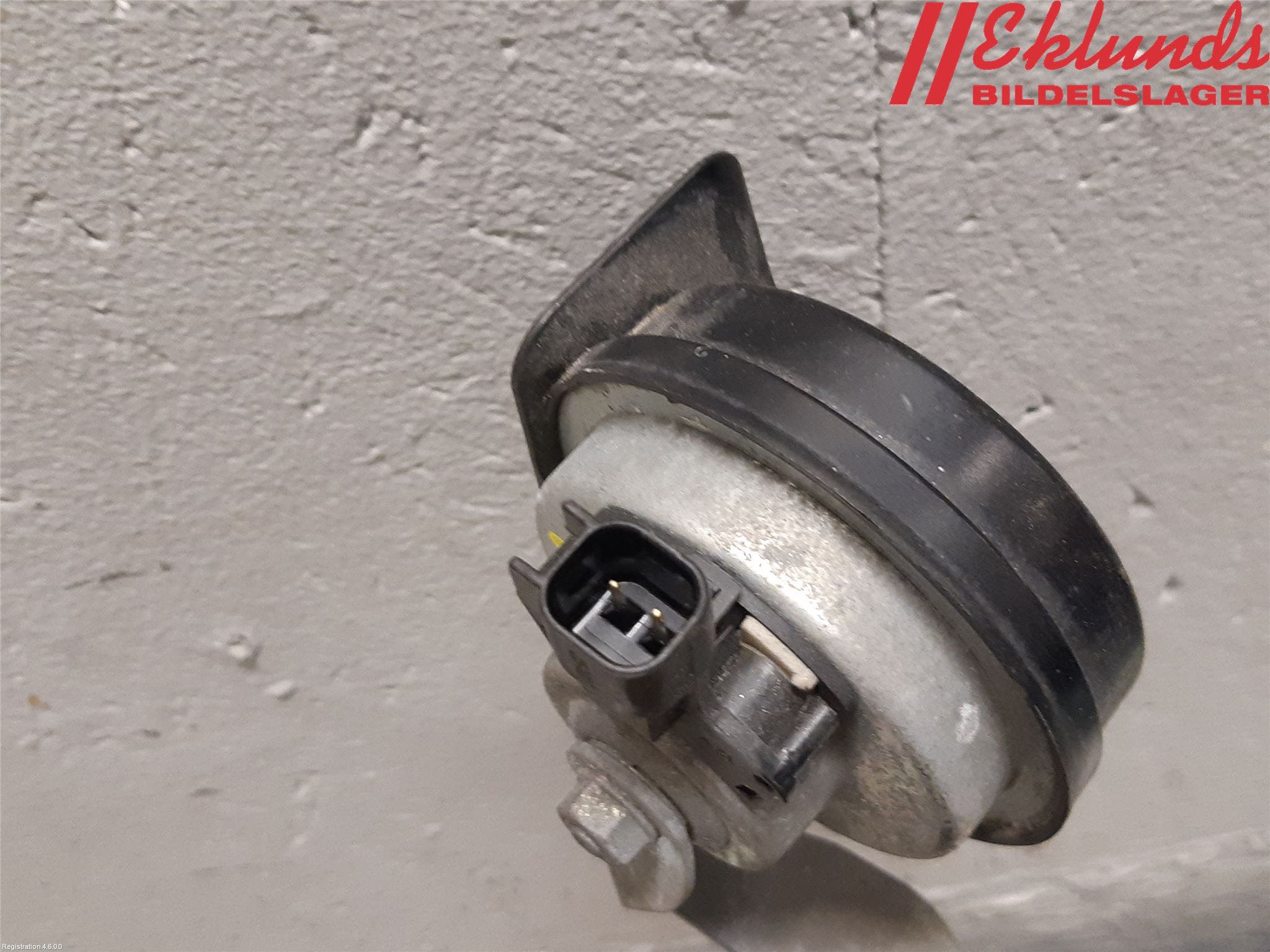 Volvo V40 CROSS COUNTRY 13-19 Signalhorn