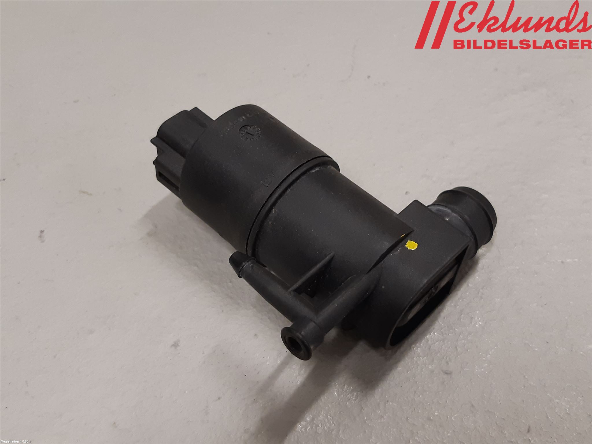 Toyota VERSO 09-18 Spolarpump Baklucka