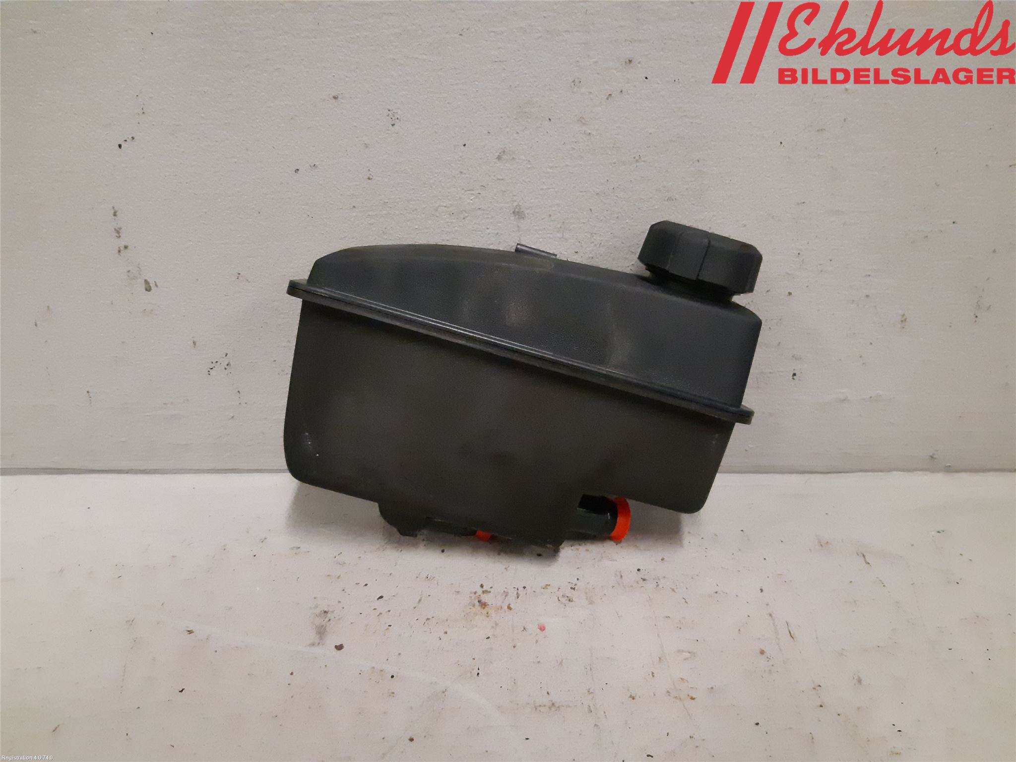 Volvo V70 05-08 Styrservooljebehållare