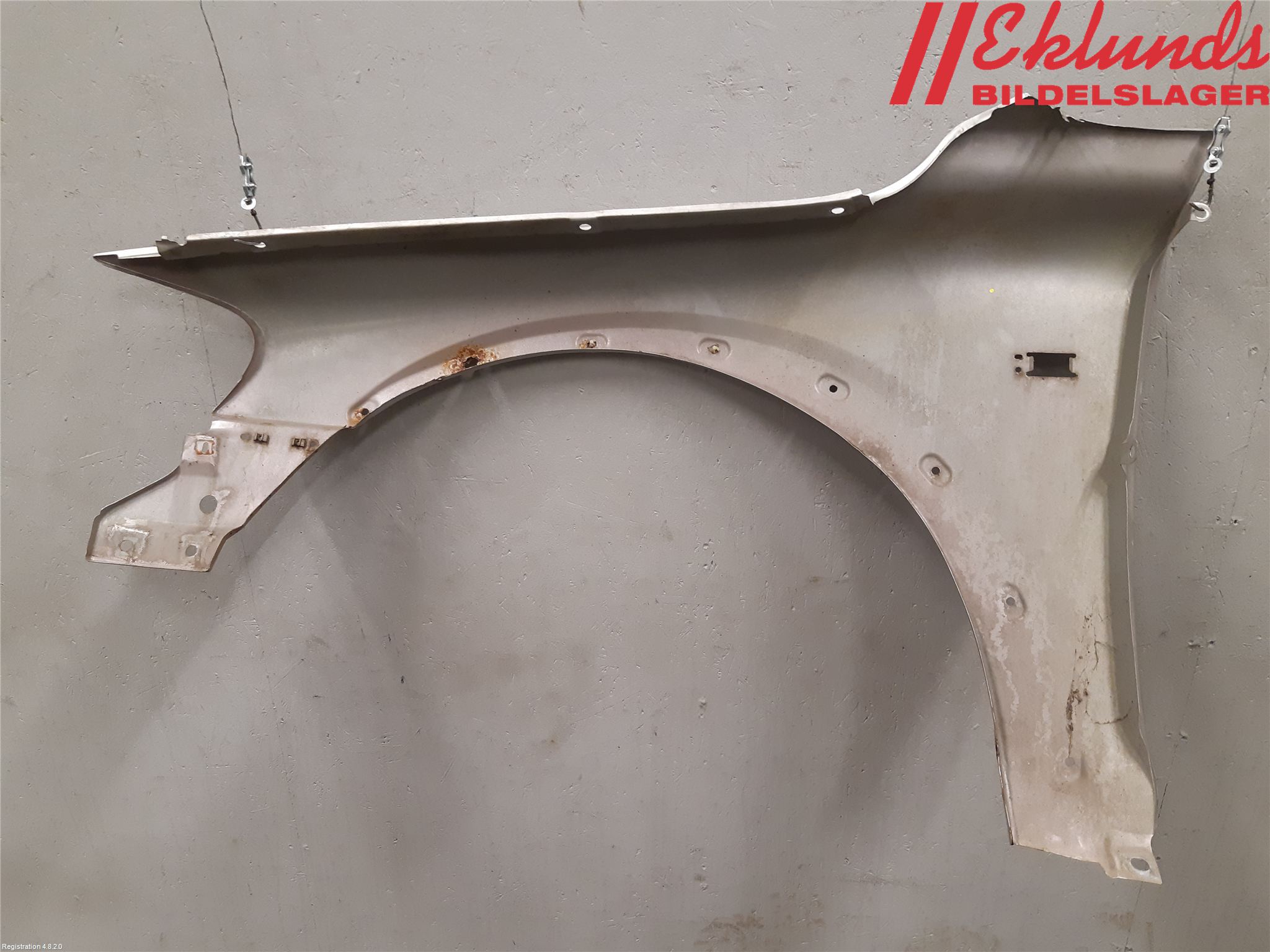 Volvo XC70 01-04 Skärm Fram Höger