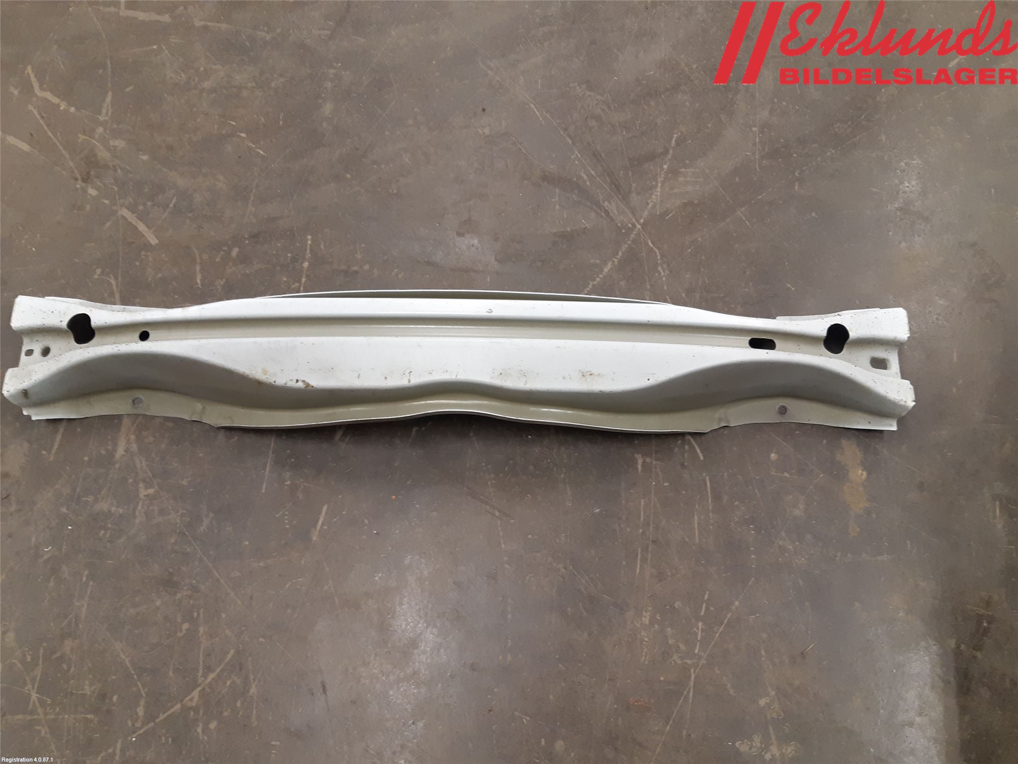 Volvo V70 14-16 Stötfångarbalk Bak