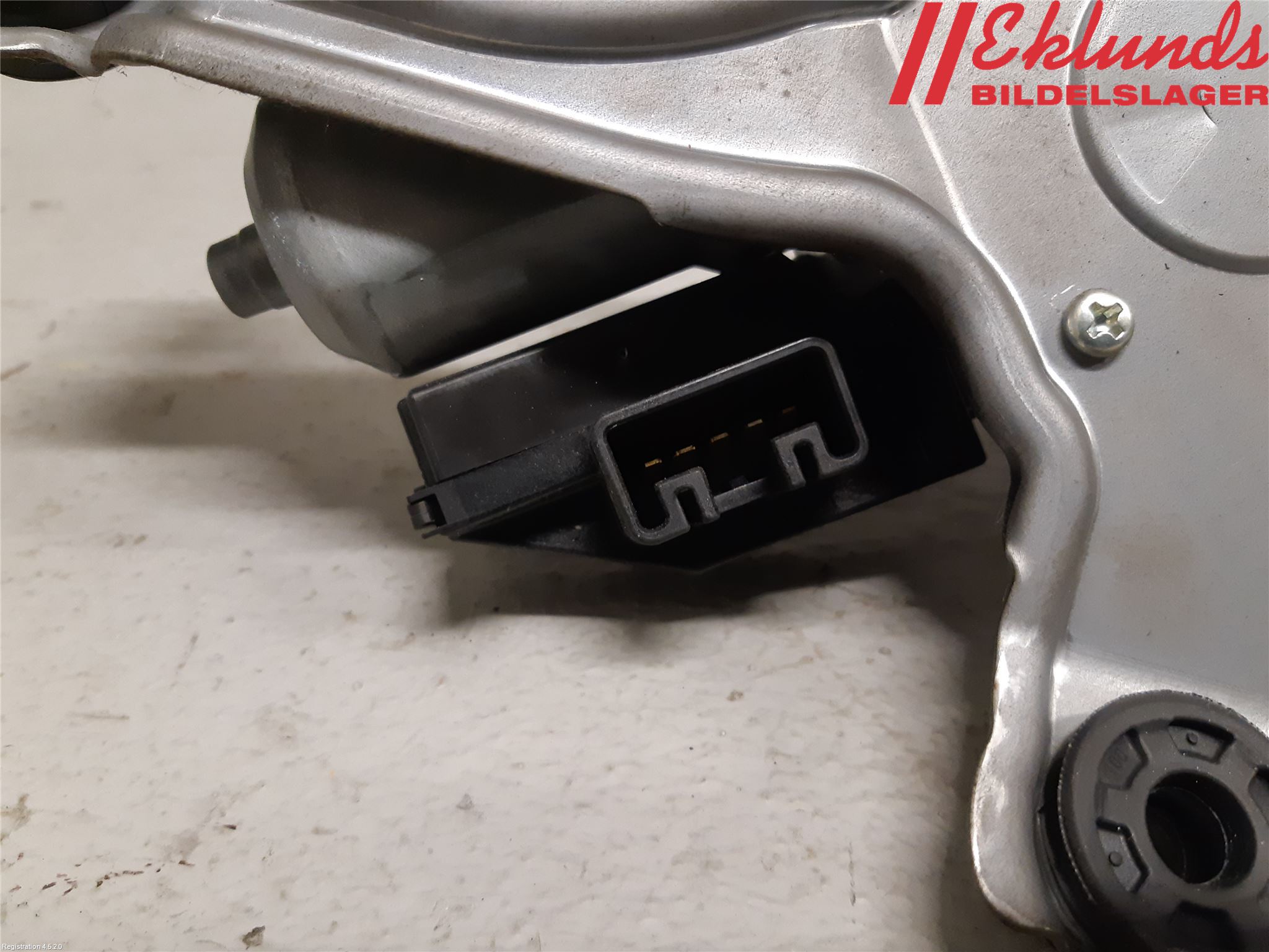 Toyota AVENSIS 09-15 Torkarmotor Baklucka