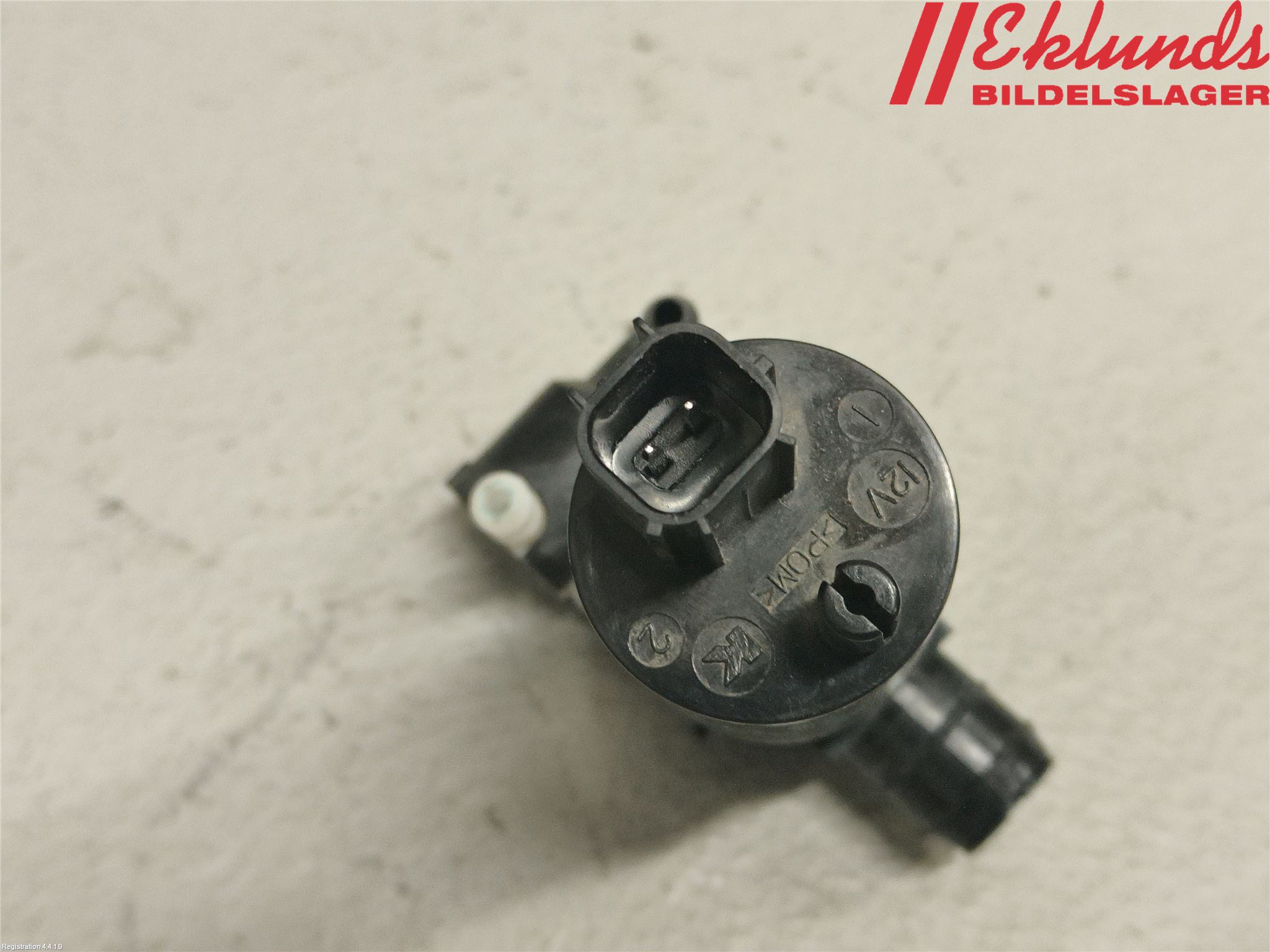 Volvo V40 12-19 Spolarpump Vindruta