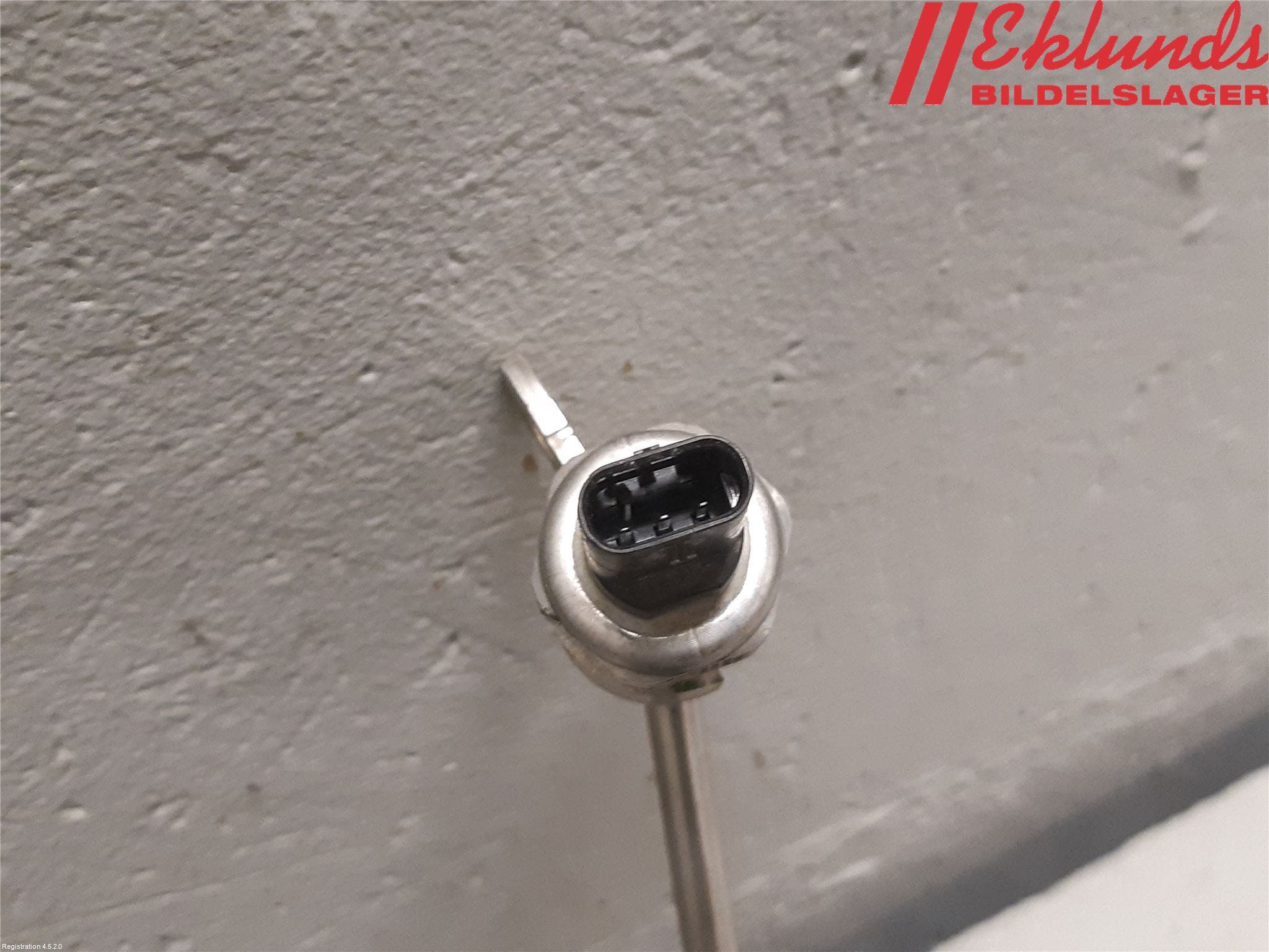 BMW 5 F10/F11/F18 09-17 Sensor Avgas