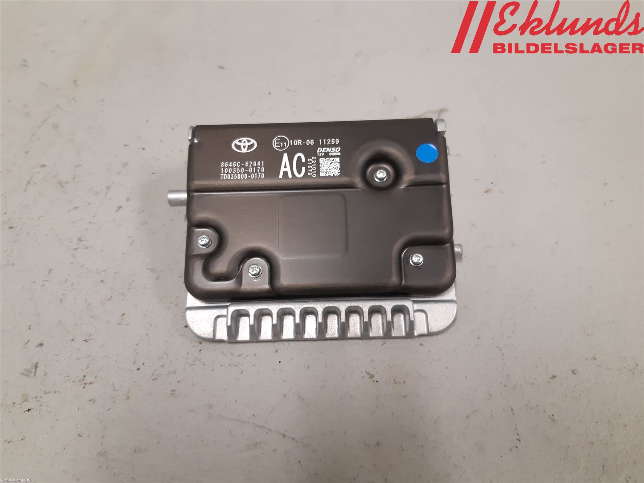 Toyota bZ4X EA10 22- Parkeringshjälp Kamera