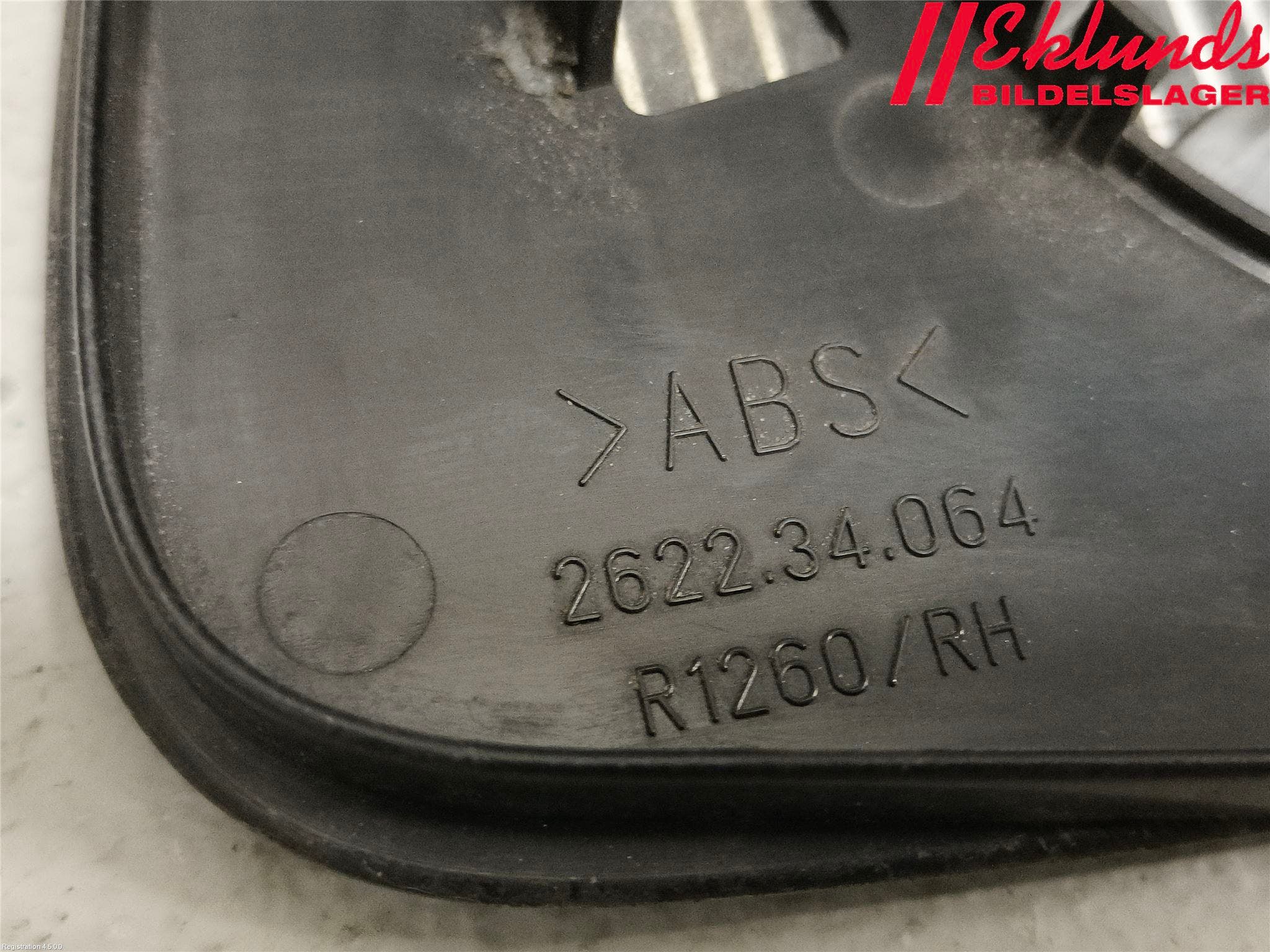 Opel MOKKA 13-20 Spegelglas Hö