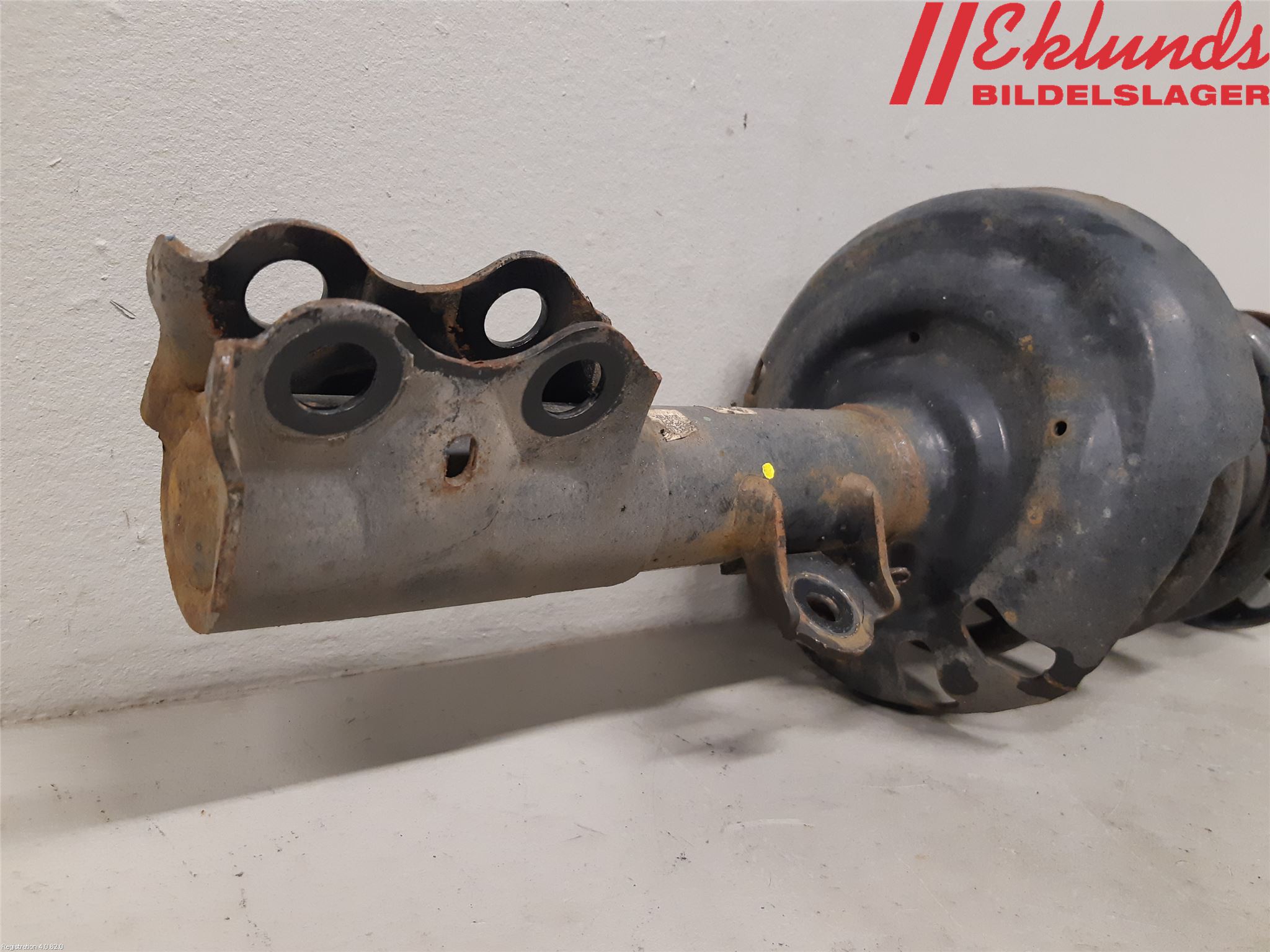 Toyota COROLLA 19- Fjäderben Fram Höger
