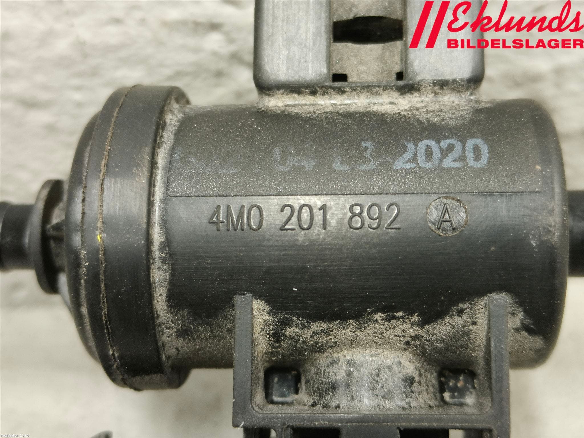 Audi A6 F2/C8 19- Vevhusventilation Slang-Rör