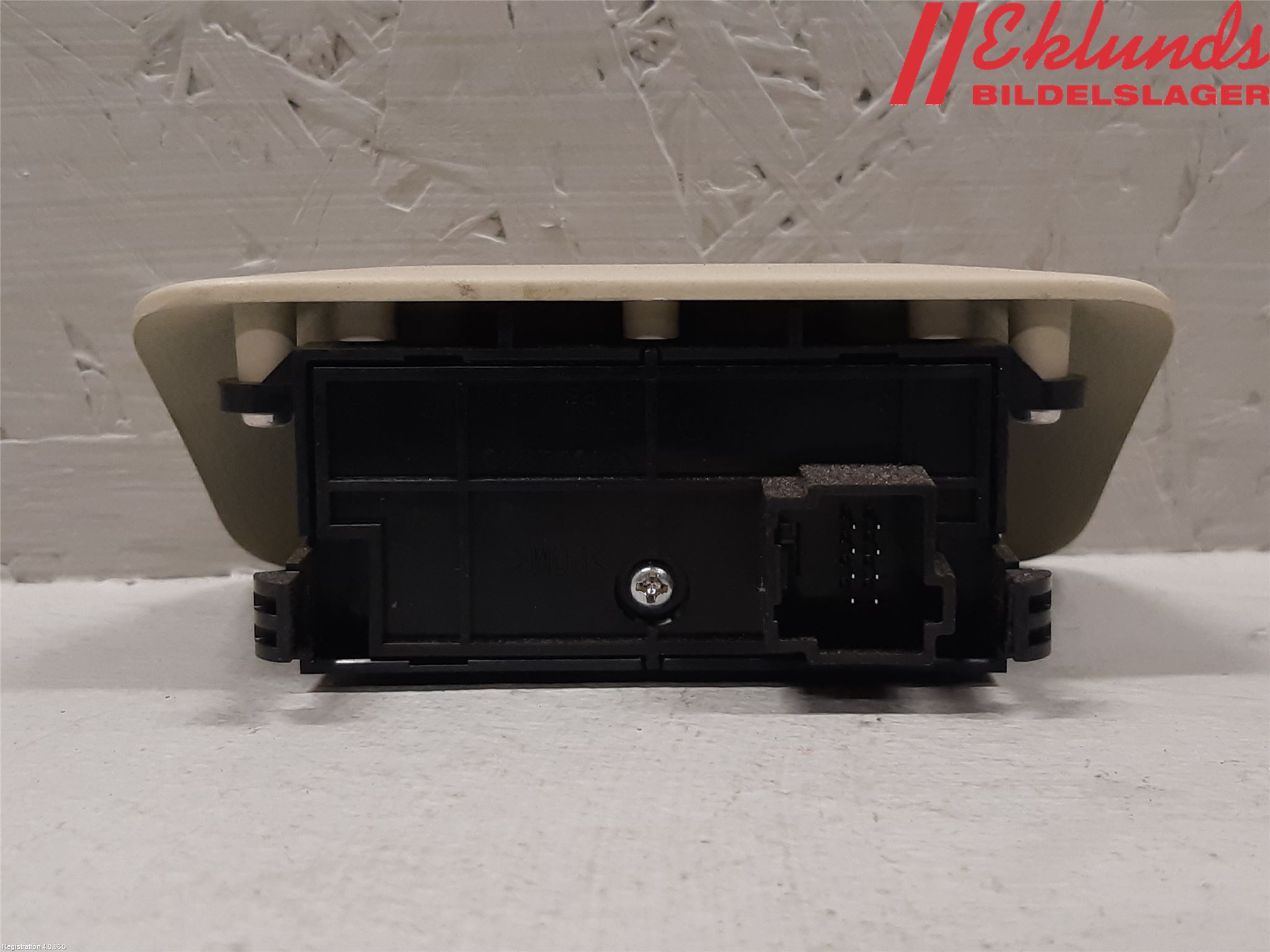 Volvo V70 14-16 Strömställare Parkeringsbroms
