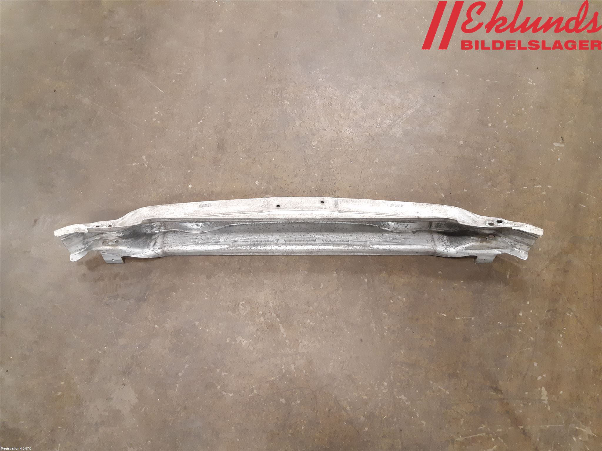 Audi A6/S6     05-11 Stötfångarbalk Fram