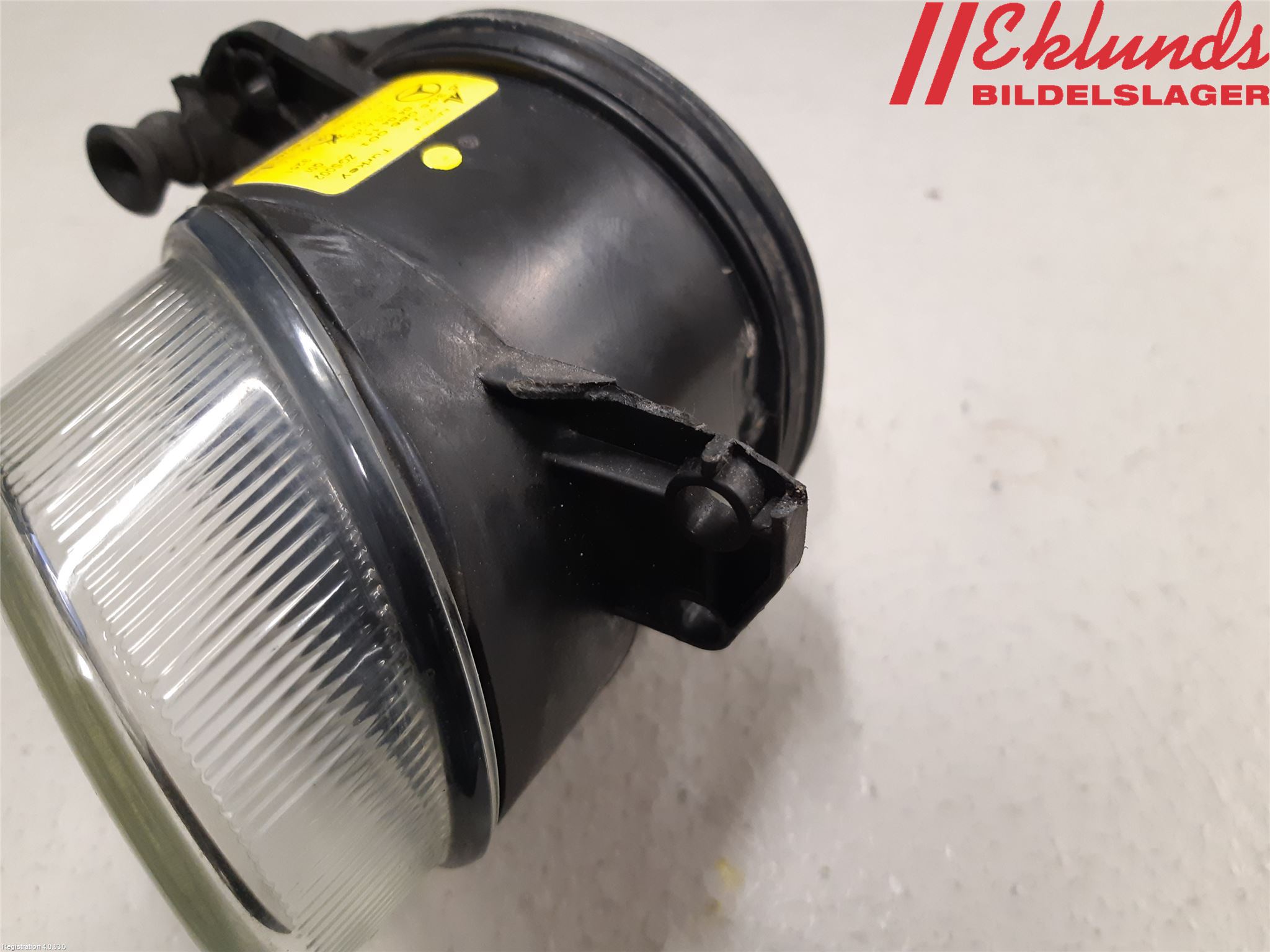 Mercedes-Benz MB C-KLASS (W204) 07-15 Dimljus-Varselljus Fram