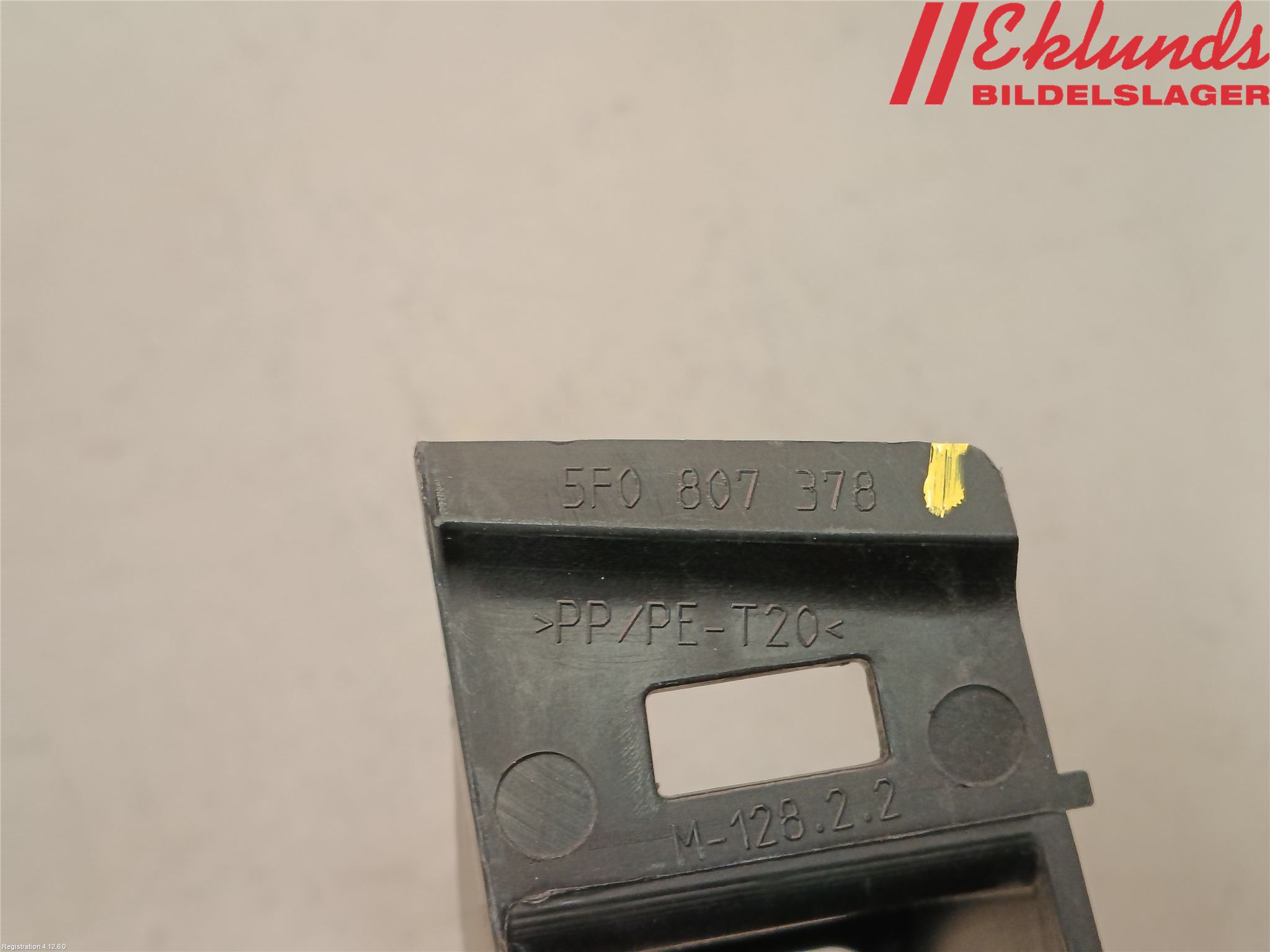 Seat LEON 13-20 Stötfångarfäste Bak Hö