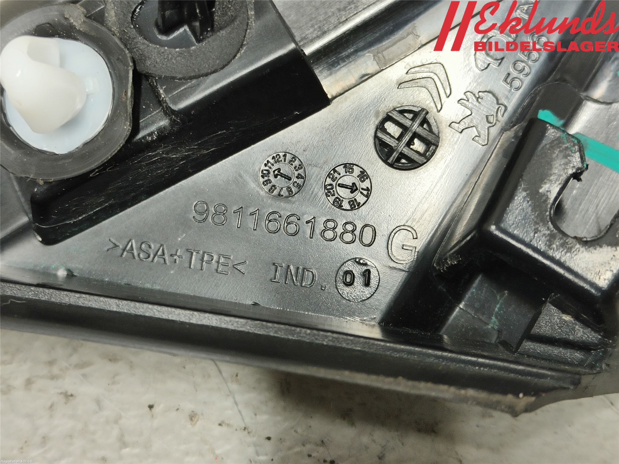 Peugeot 5008 17-24 Dörr Dekorlist Fram Vä