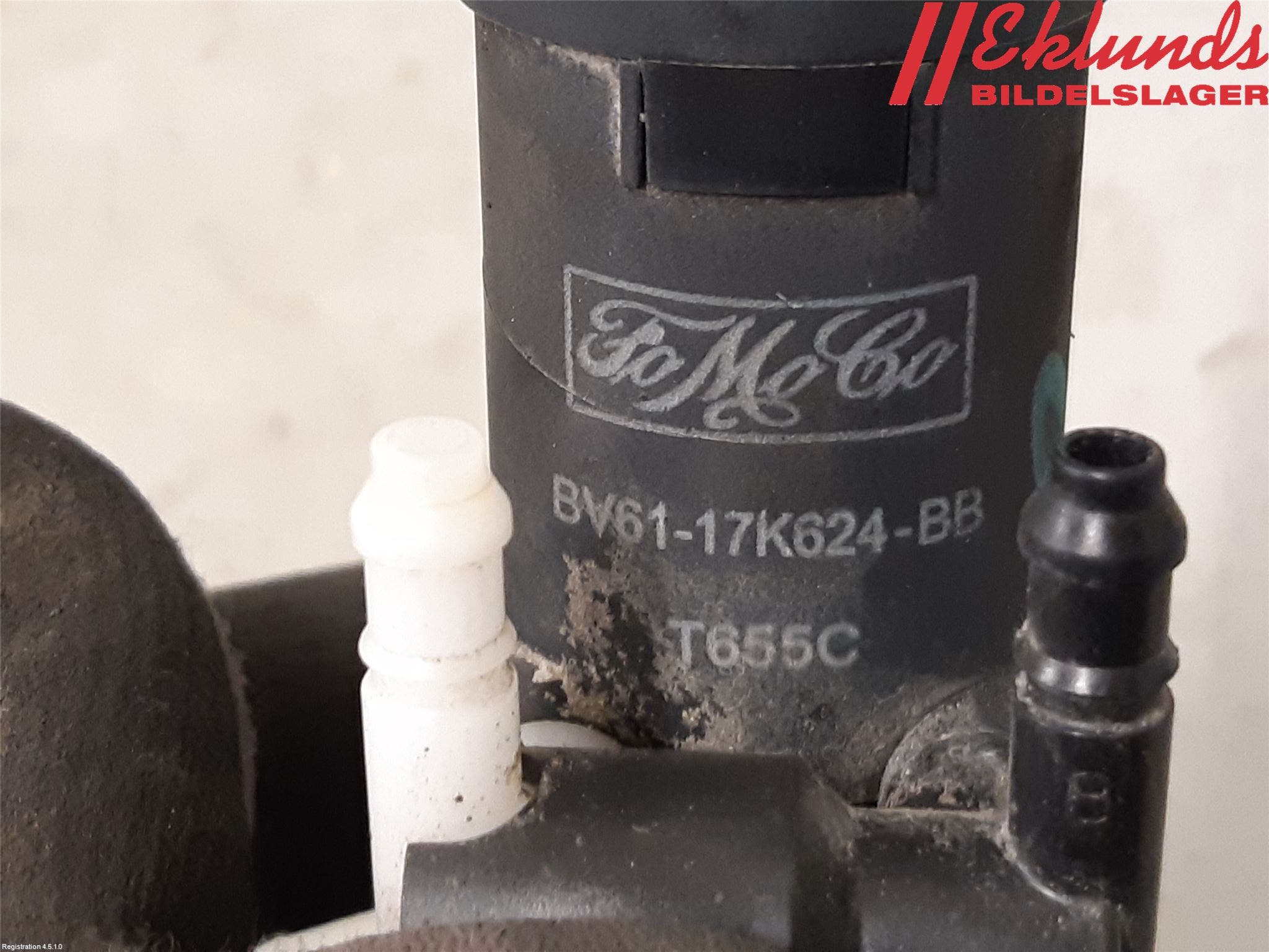 Ford FOCUS 11-14 Spolarpump Vindruta