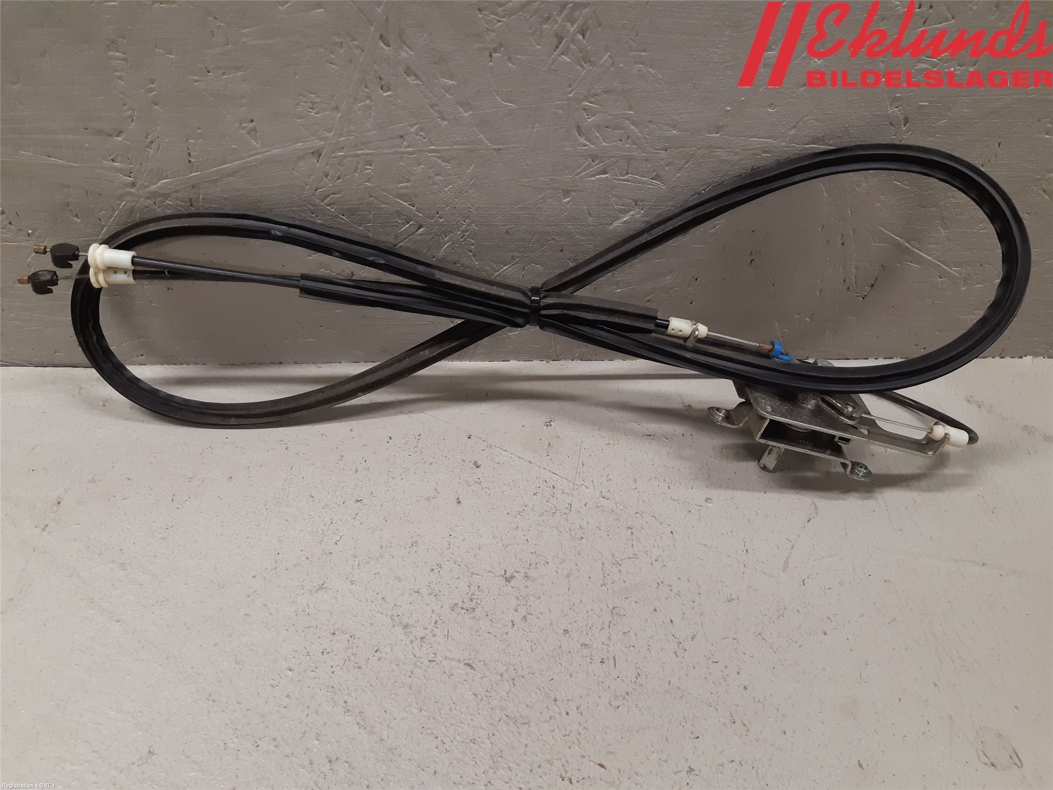 Iveco DAILY 14->> Låskista-Dörrlås