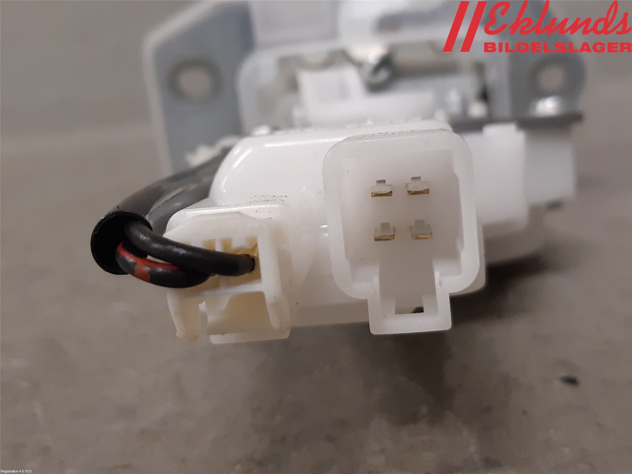 Suzuki SX4 10-13 Låskista Baklucka