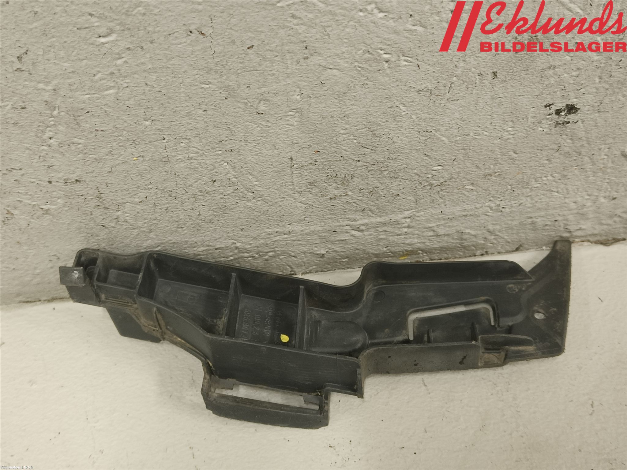 Volkswagen VW POLO 10-17 Stötfångardel Bak Hö