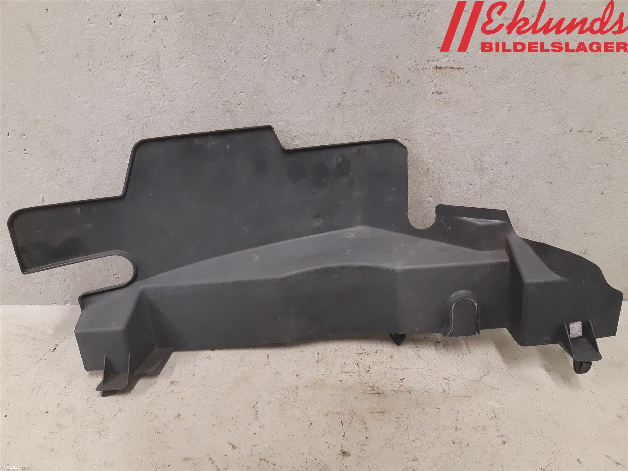 Peugeot EXPERT 07-14 Kylarfäste-Ram-Balk