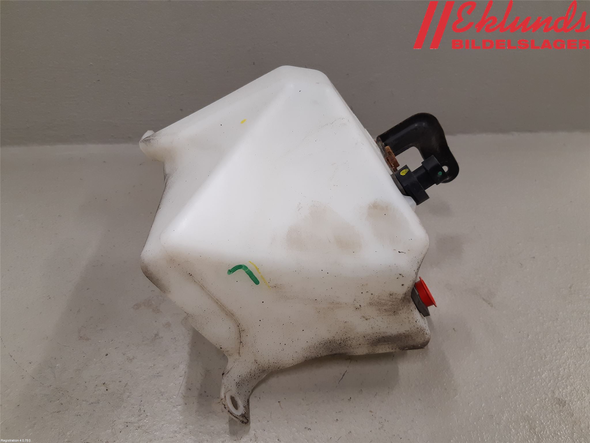 Ford RANGER EU 12-23 Spolartank Vindruta