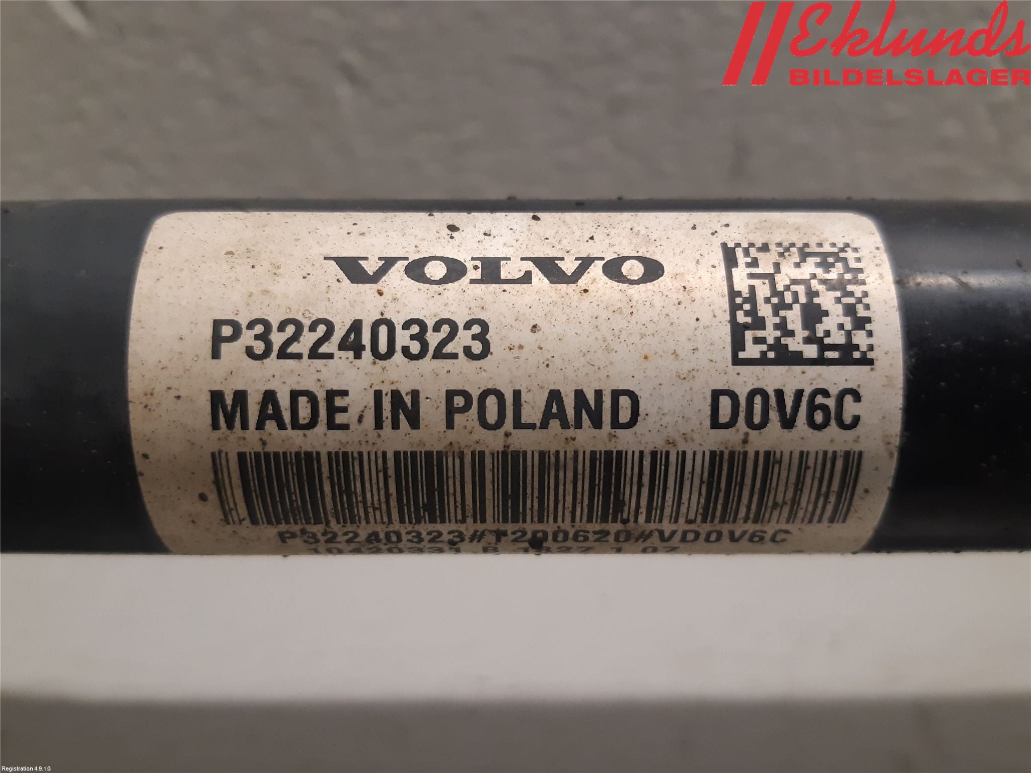 Volvo V60 CROSS COUNTRY 19- Drivaxel Fram Höger