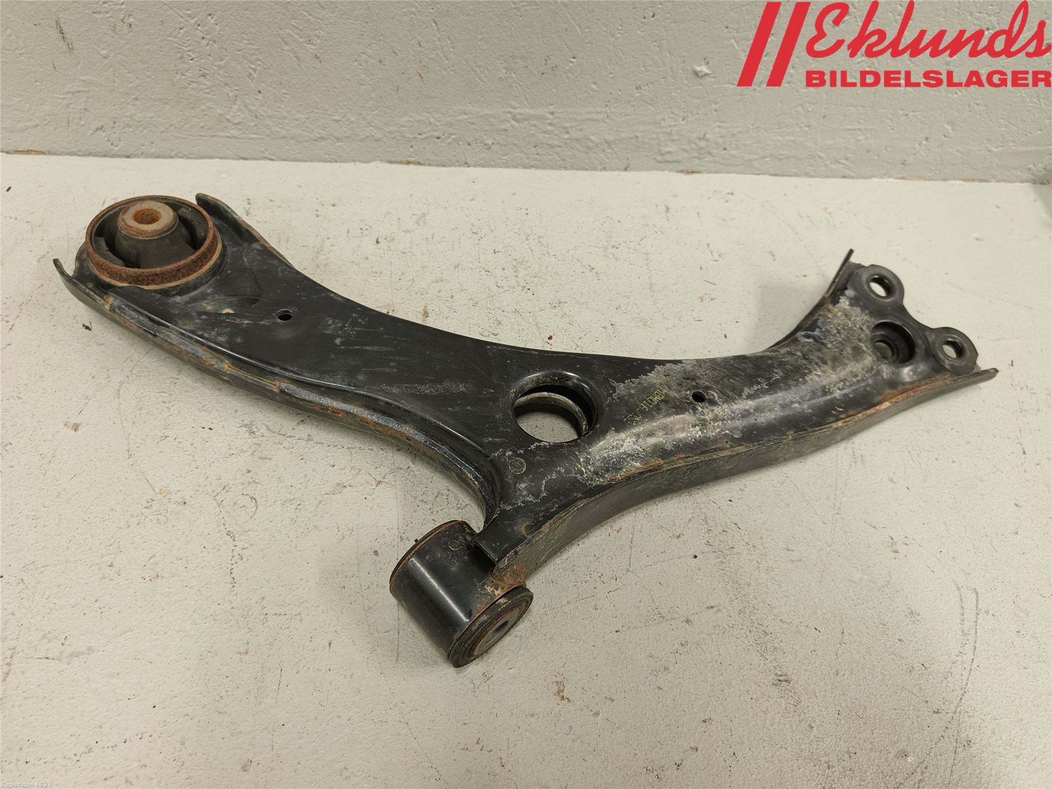 Honda HR-V 21- Bärarm Fram Undre Hö