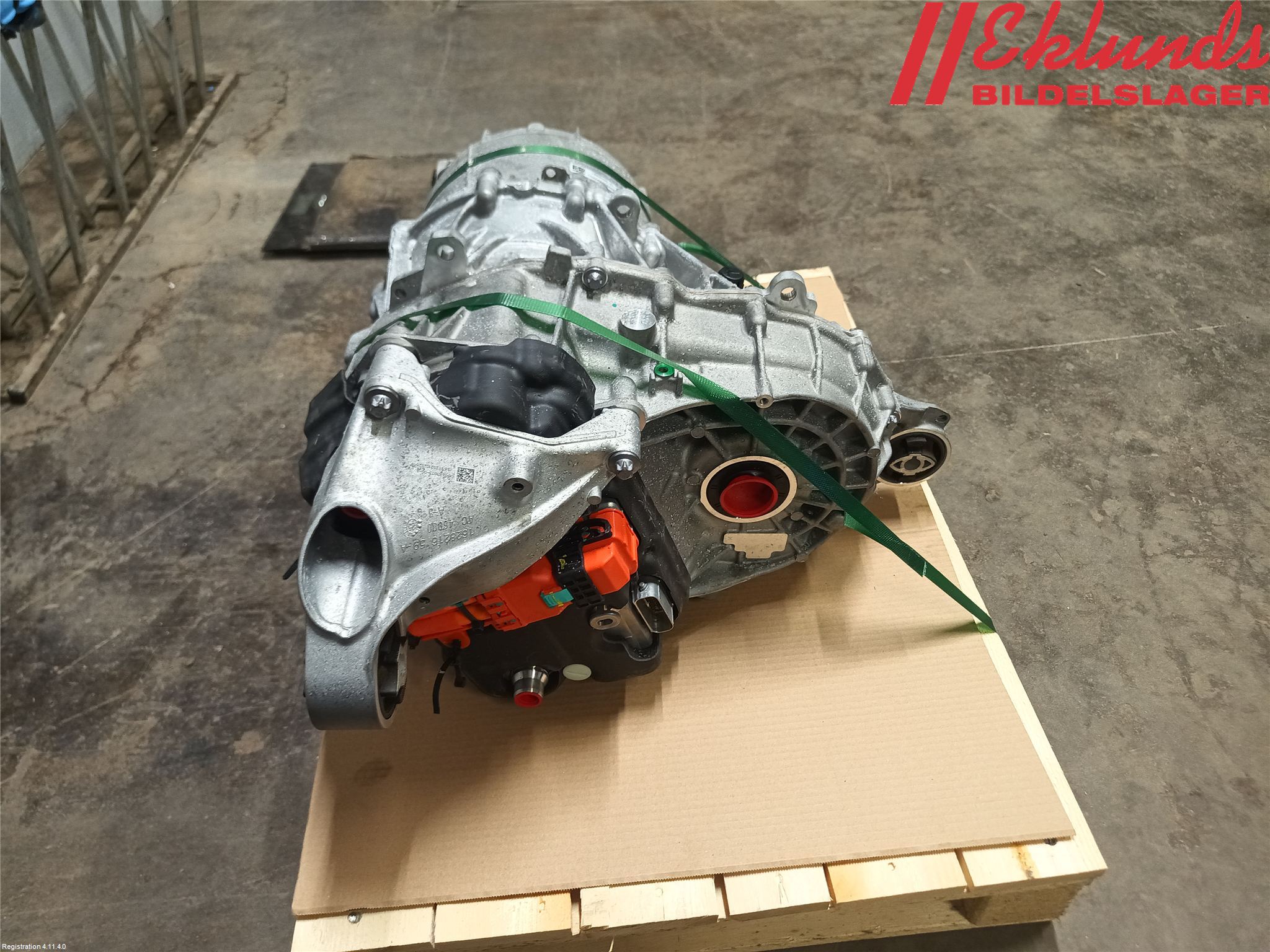 Tesla MODEL Y 21- Motor Elektrisk Bak