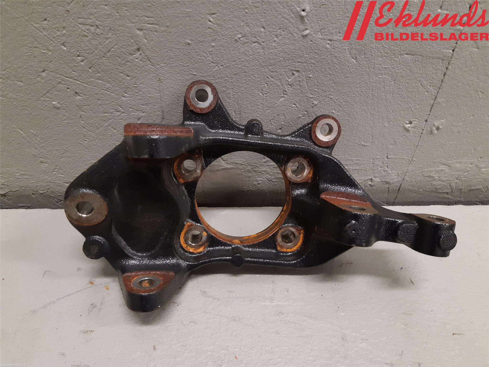 Fiat 500X 15- Hjullagerhus-Spindel Hö B