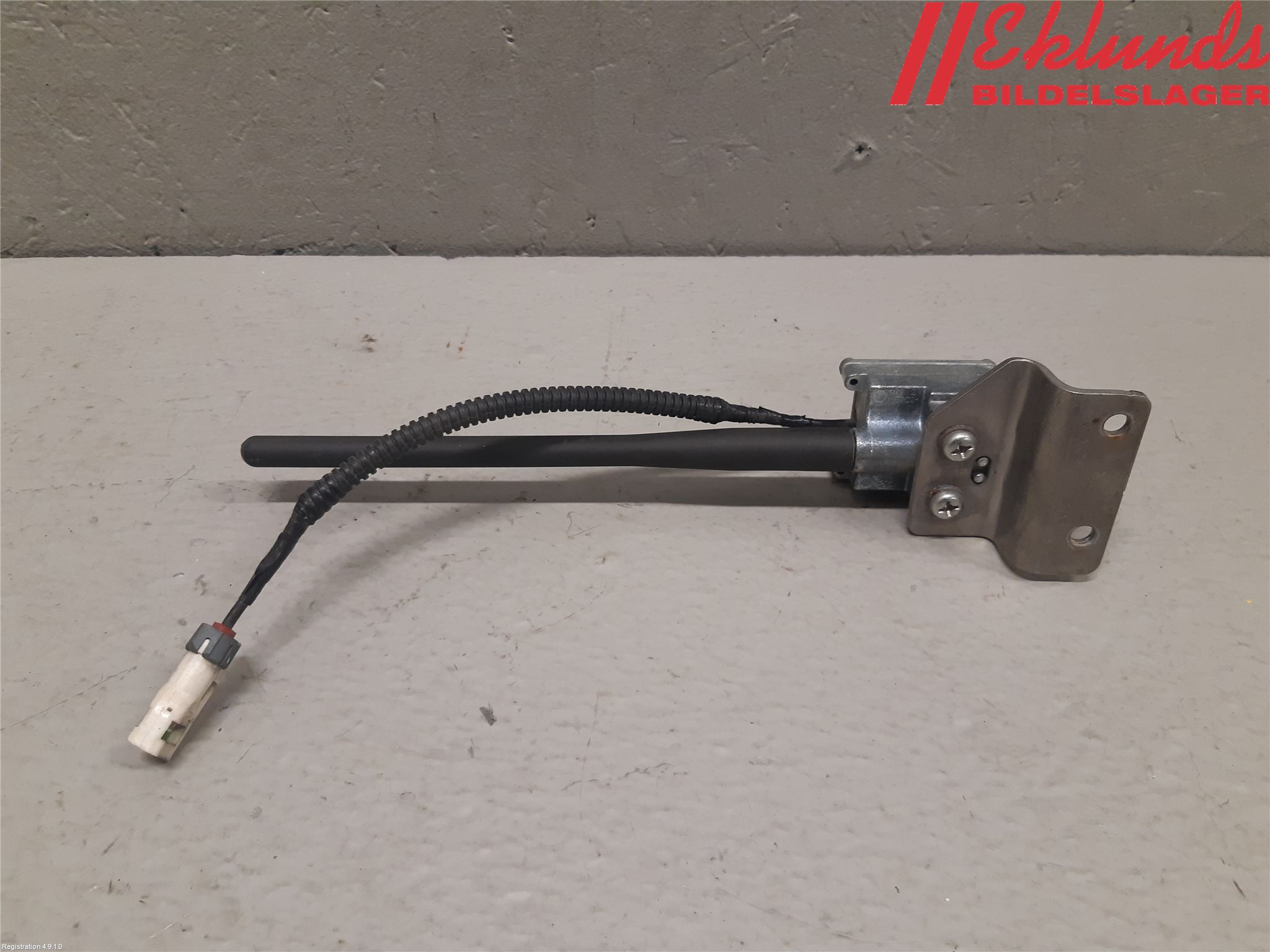 Ford TRANSIT/TOURNEO CUSTOM 13-24 Antenn