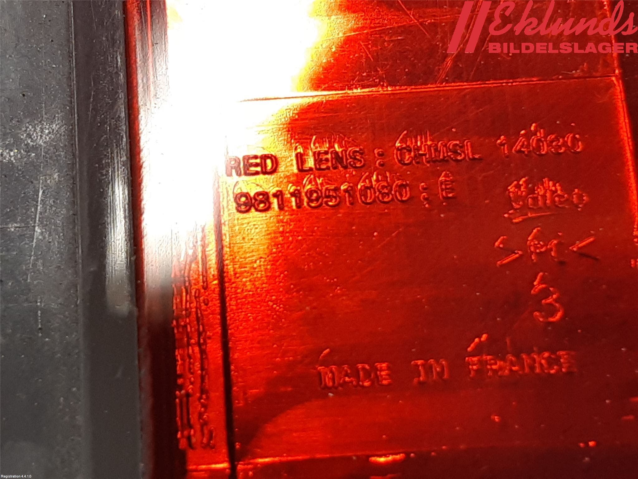 Peugeot 2008/E-2008 20- Bromsljus Bakruta