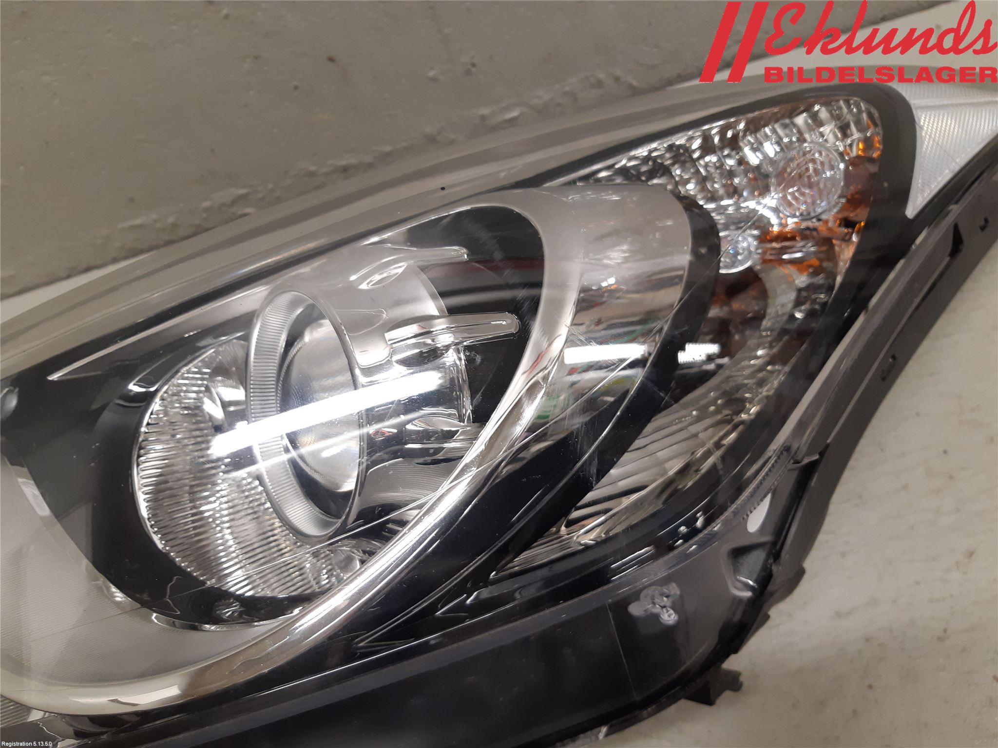 Hyundai i30 GD 13-17 Strålkastare Vänster