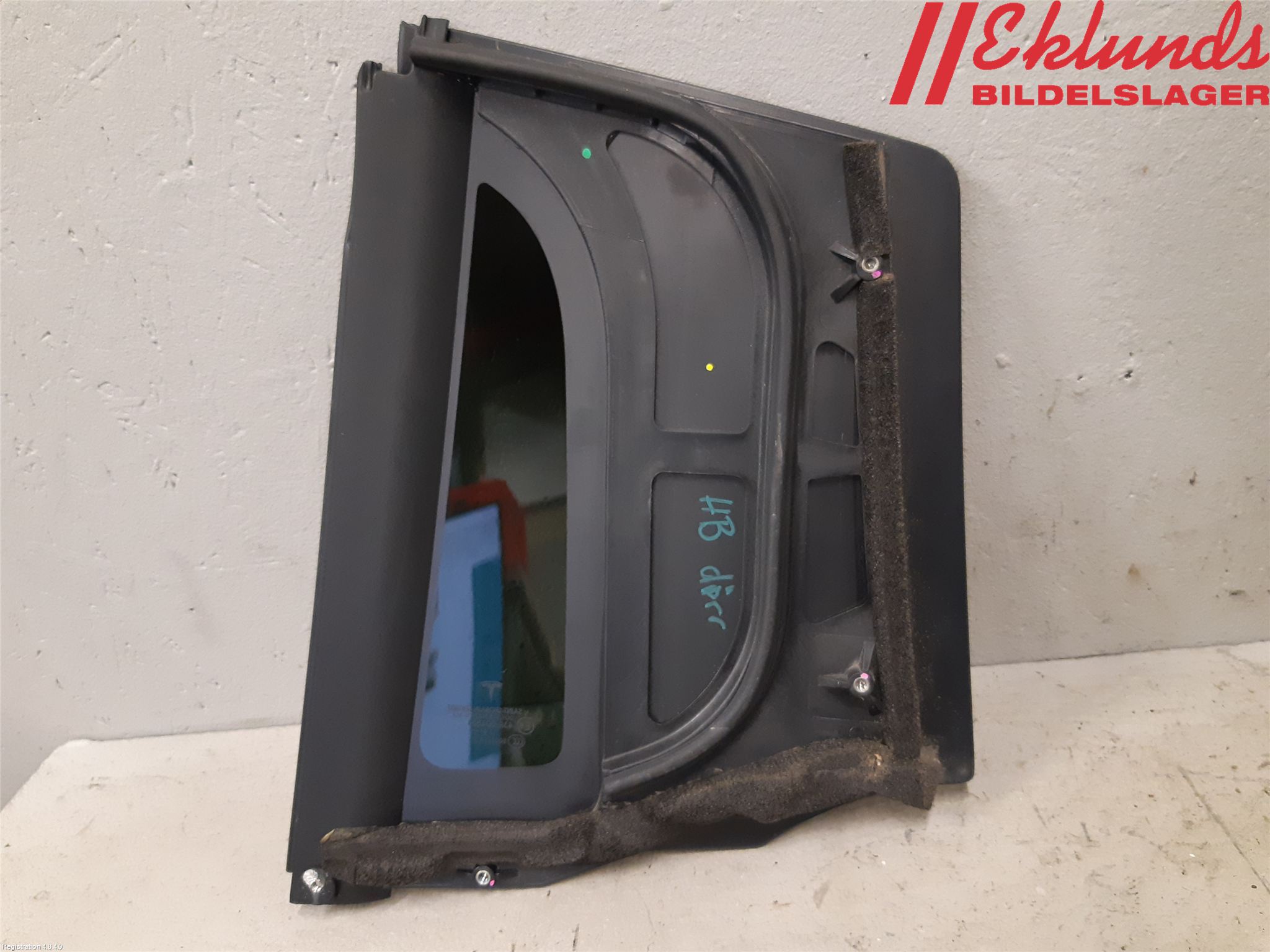 Tesla MODEL X 16- Dörruta Bak Lilla Hö