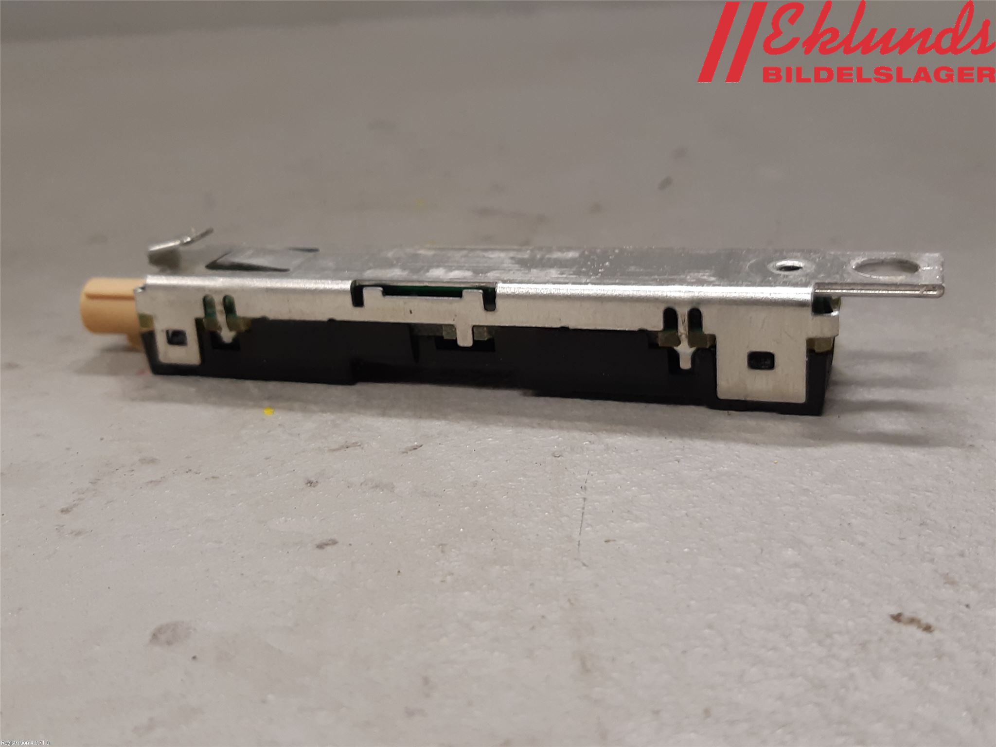 Audi A6 ALLROAD 12-18 Antennförstärkare