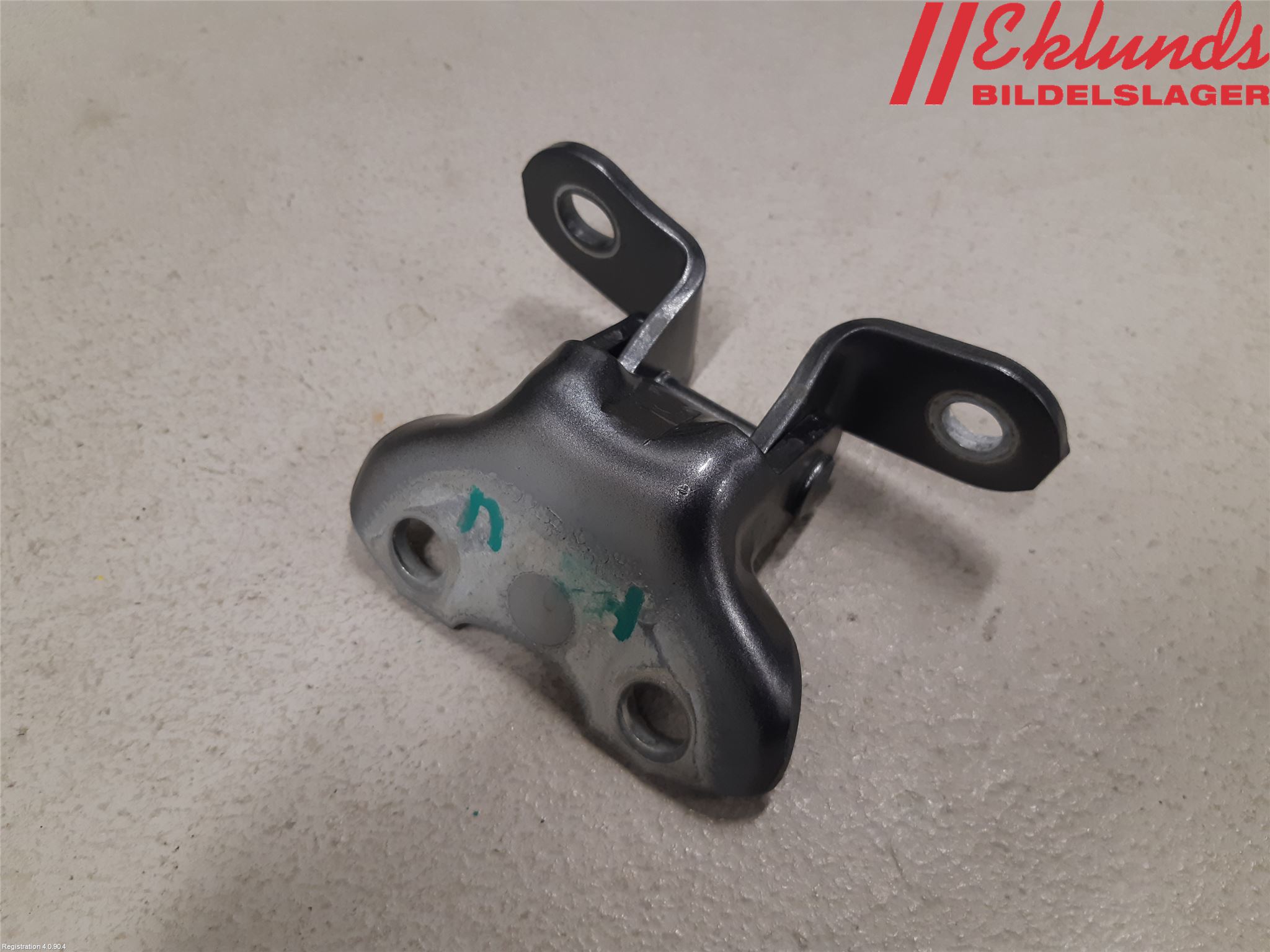 Toyota RAV4 19- Dörrgångjärn