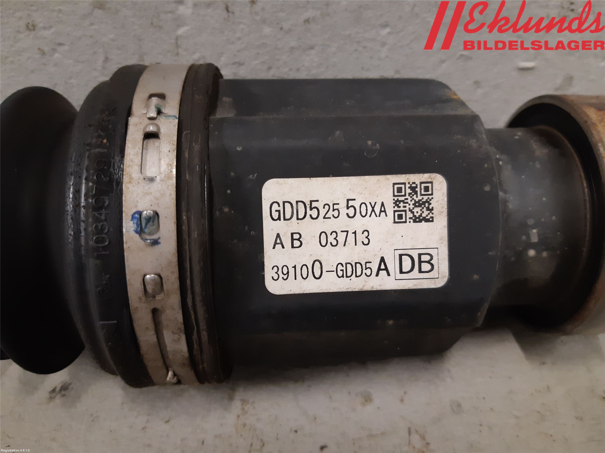 Mazda CX-3 Drivaxel Fram Höger